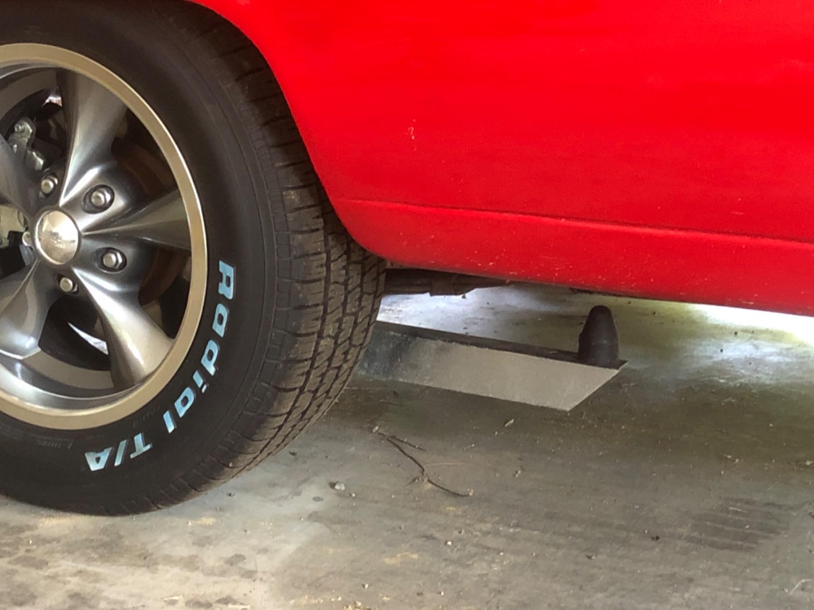 Chrome Traction Bars, 28 Inch, Anti-Wheel Hop Kit customer photo 2
