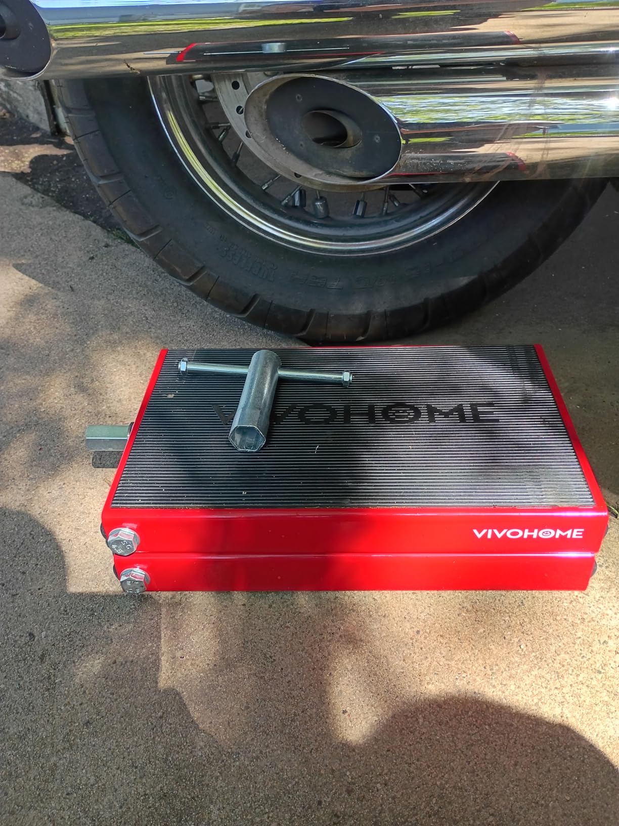 VIVOHOME 1100 LBS Motorcycle Lift Scissor Jack, Wide Deck Hoist Stand, Red customer photo 1