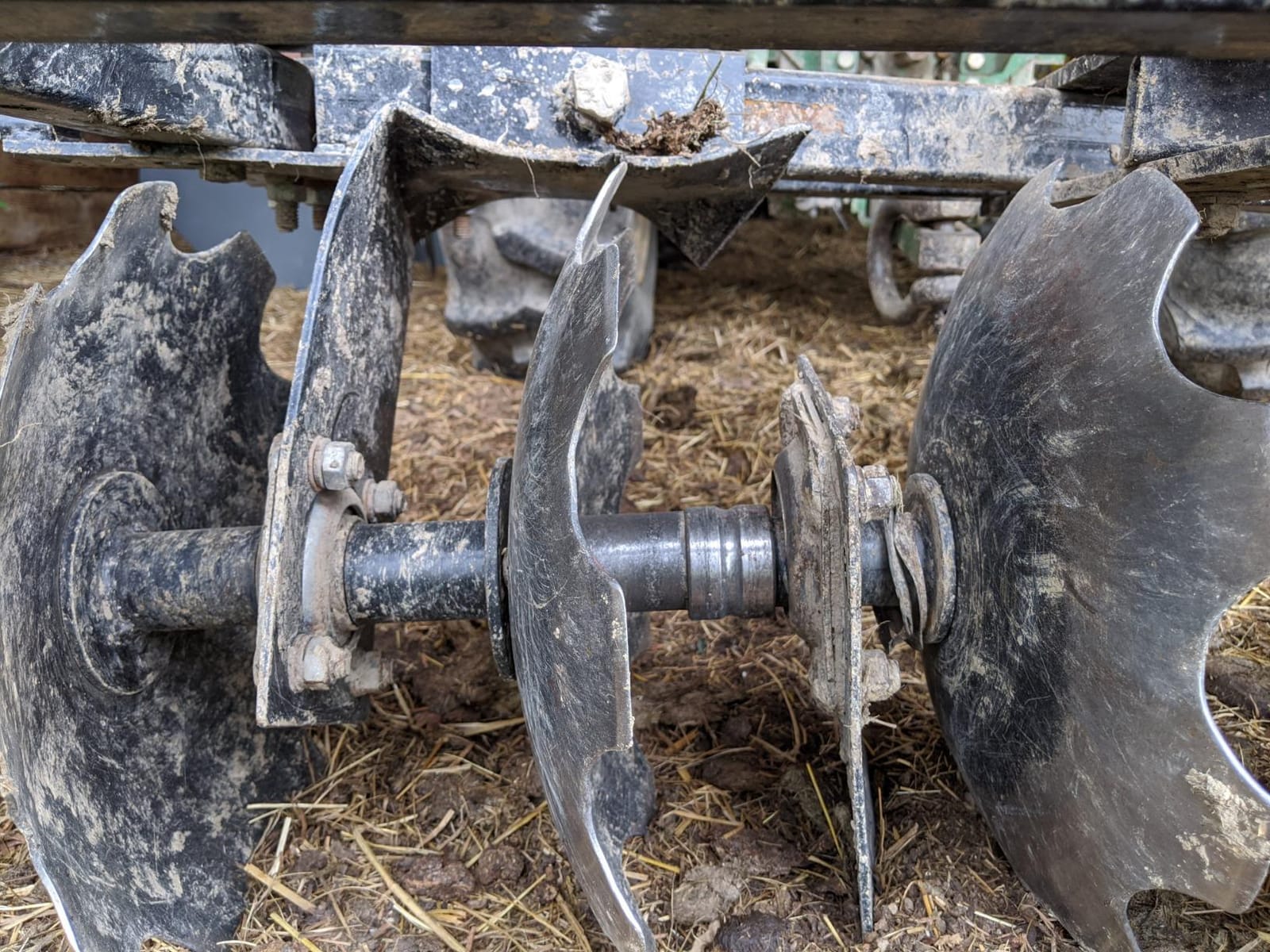 MotoAlliance Impact Implements® Three-Point CAT-0/CAT 1 Disc Plow Harrow customer photo 1