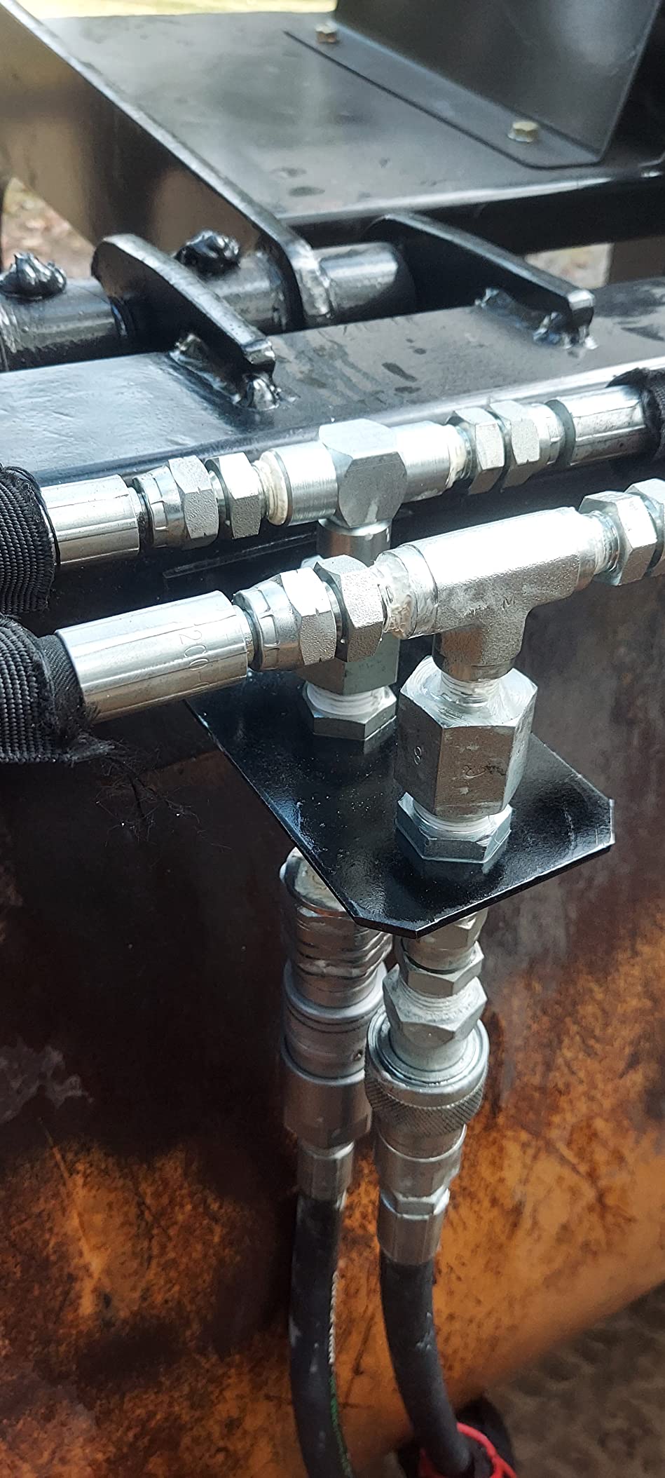Titan Attachments Bolt-on Bucket Grapple Attachment customer photo 1