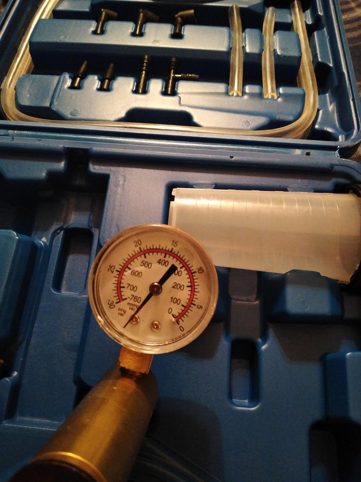 Hand Held Vacuum Pump Tester Set Vacuum Gauge and Brake Bleeder Kit for Automotive with Adapters Case customer photo 1