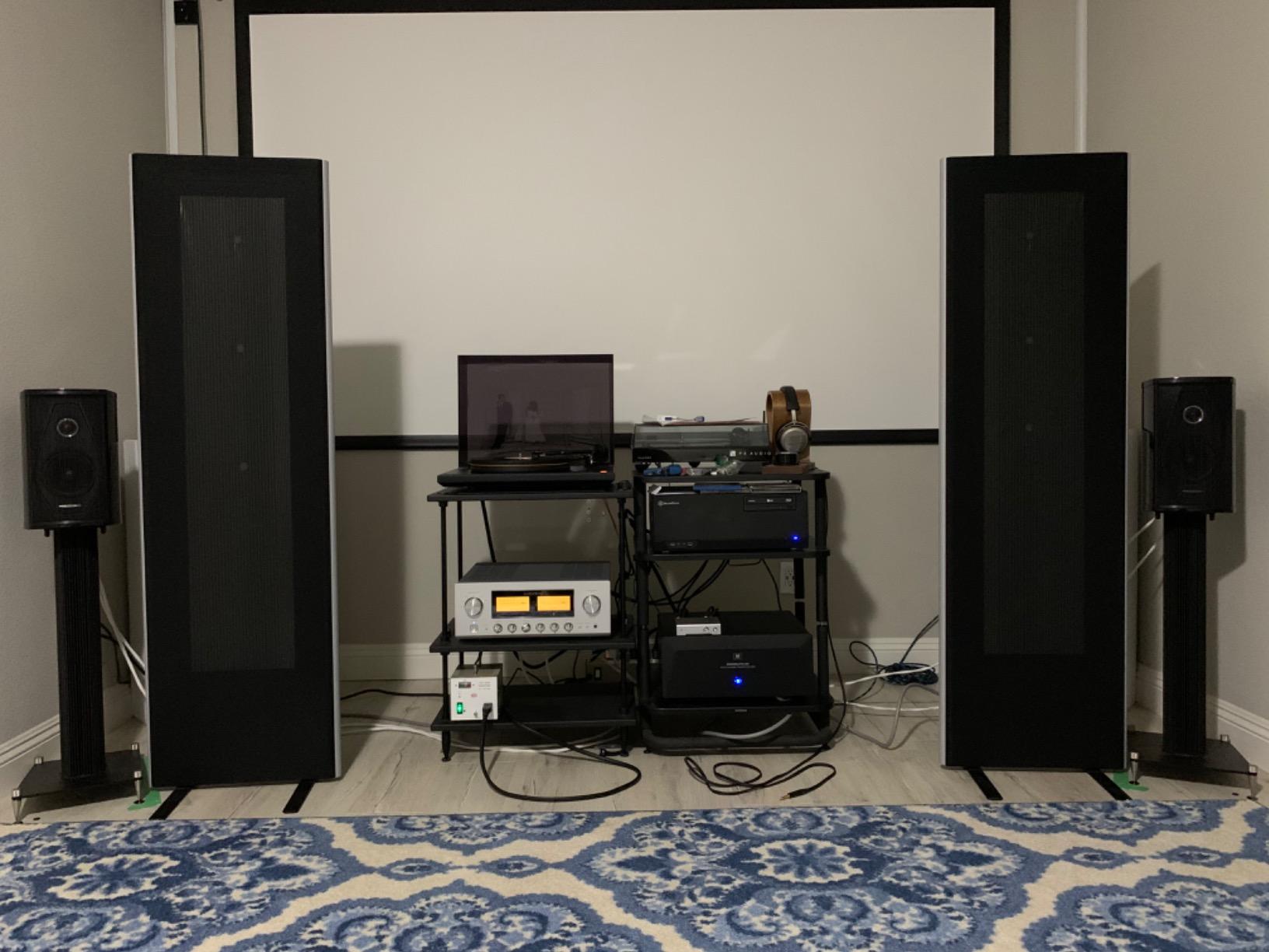 Monolith Multi-Channel Home Theater Power Amplifier - with 3x200 Watt Per Channel Into 8 Ohms, XLR and RCA Inputs, Toroidal Transformer customer photo 1