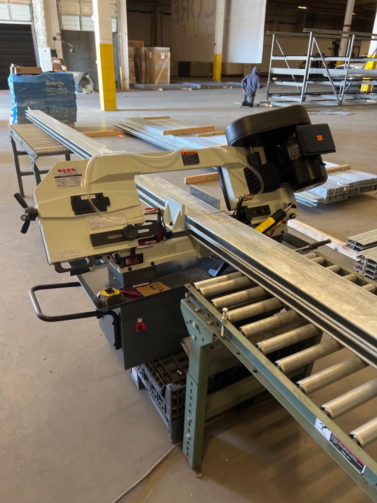 Metal Cutting Band Saw, 9 in Round KAKA INDUSTRIAL BS-912B customer photo 1