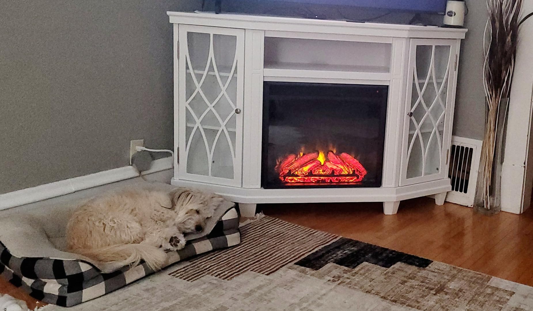 Real Flame Lynette Electric Fireplace TV Stand with Remote Control, Corner Unit, 1500 Watts, Grey (1750E-GRY) customer photo 1