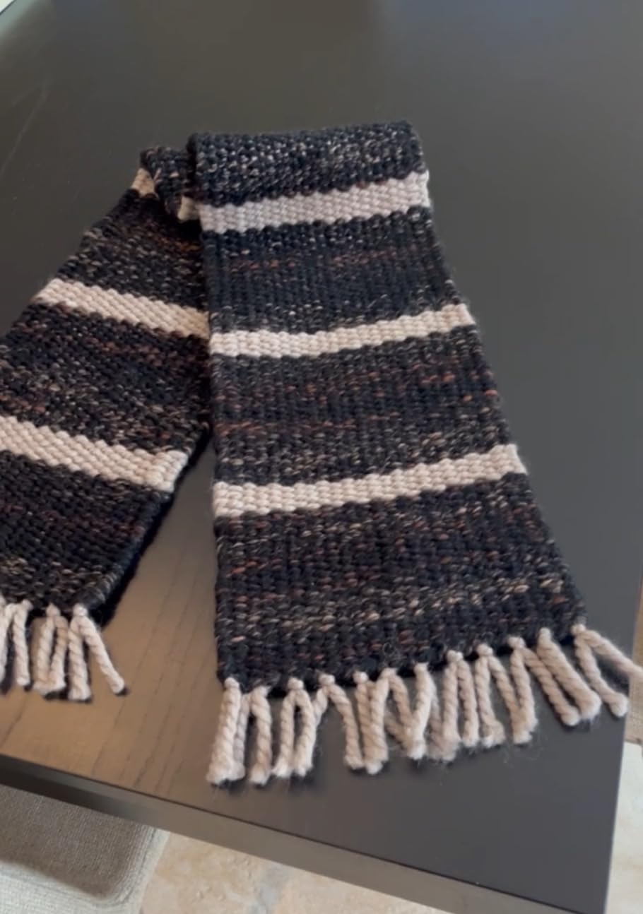 Beka Adjustable Tapestry Loom - The Grizzly customer photo 2