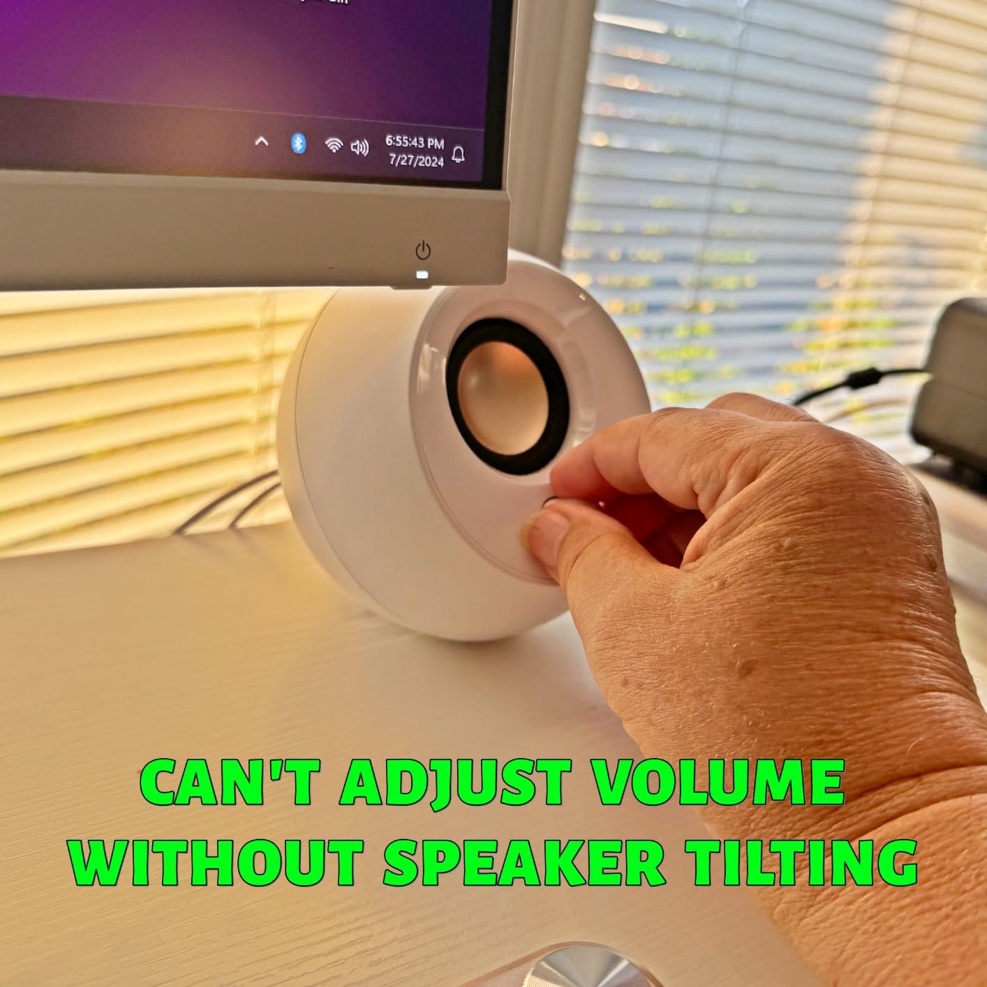 Creative Pebble, 2.0 USB Desktop Stereo Speakers for PC/Laptop, White customer photo 2