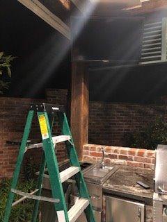 SunBrite SE 43-inch Partial Sun Outdoor TV | 4K Ultra HD LED Weatherproof Television - Includes Speaker bar (SB-SE-43-4K-BL) customer photo 2