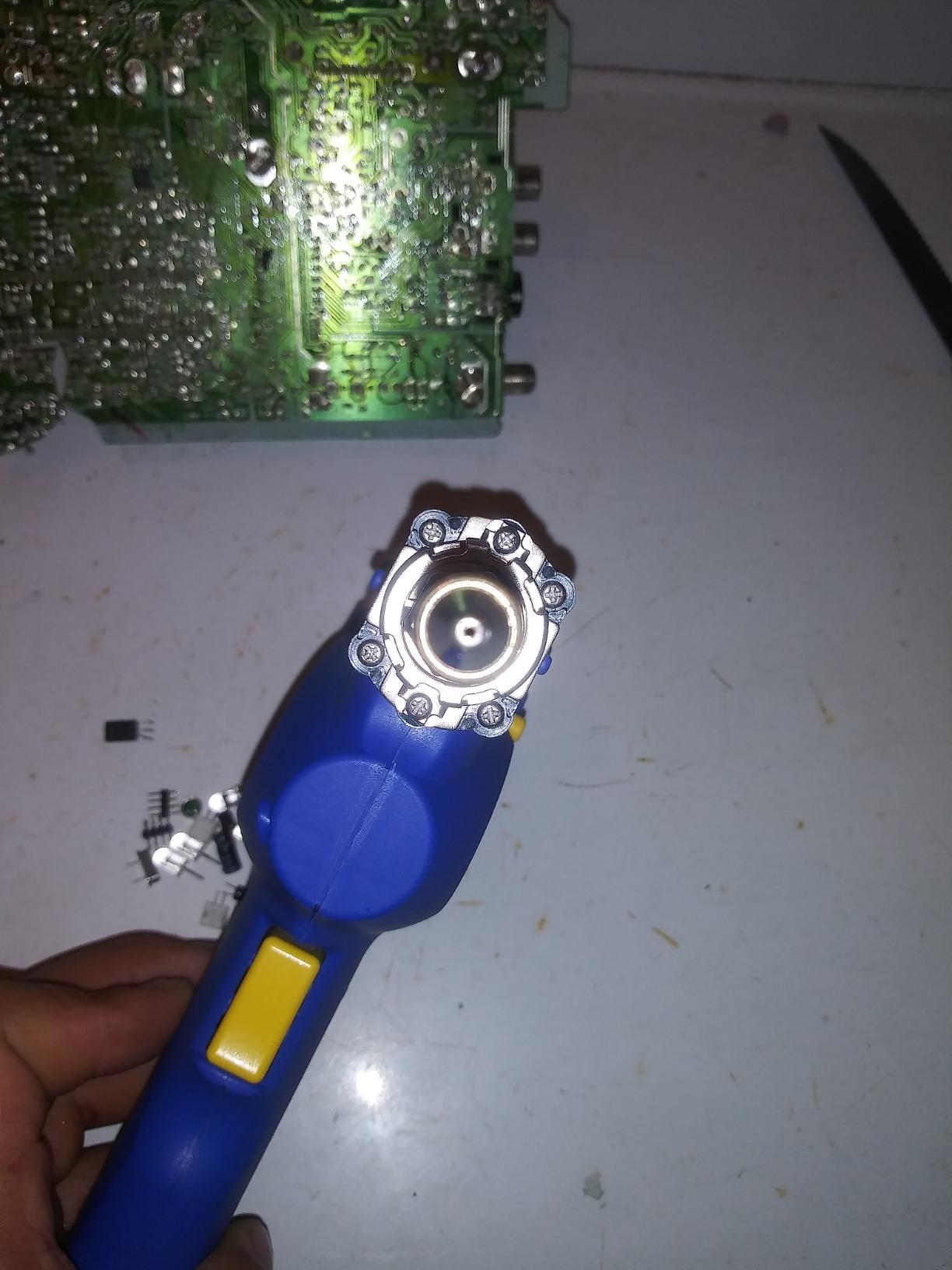 Hakko FR301-03/P Portable Desoldering Tool with Precise Temperature Control °F /°C customer photo 2