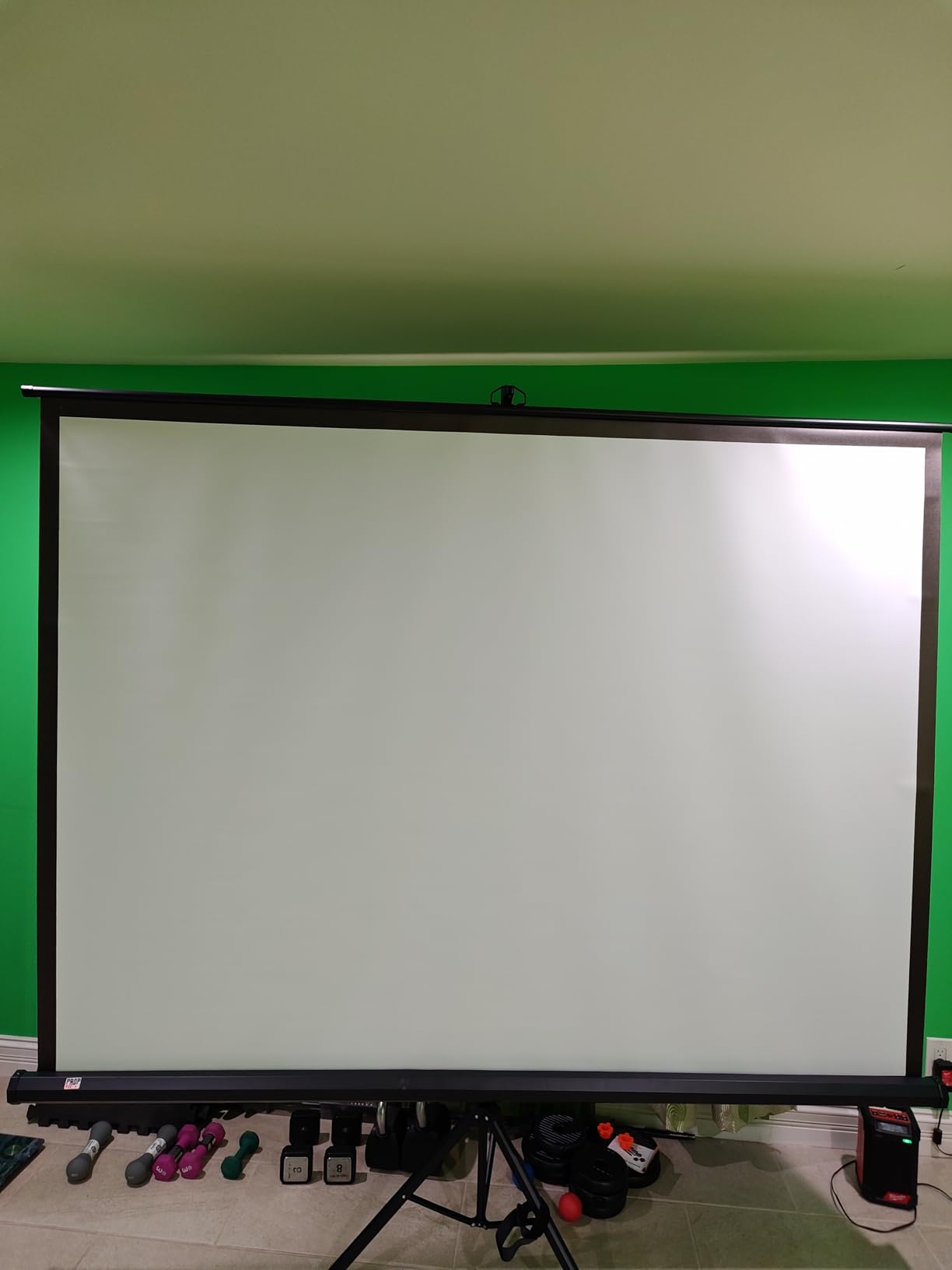 100 Inch Indoor and Outdoor Projector Screen with Stand for Movies or Presentations - HD Premium 16:9 Folding Free Tripod Screen with Carry Bag and Straps, Matte customer photo 2