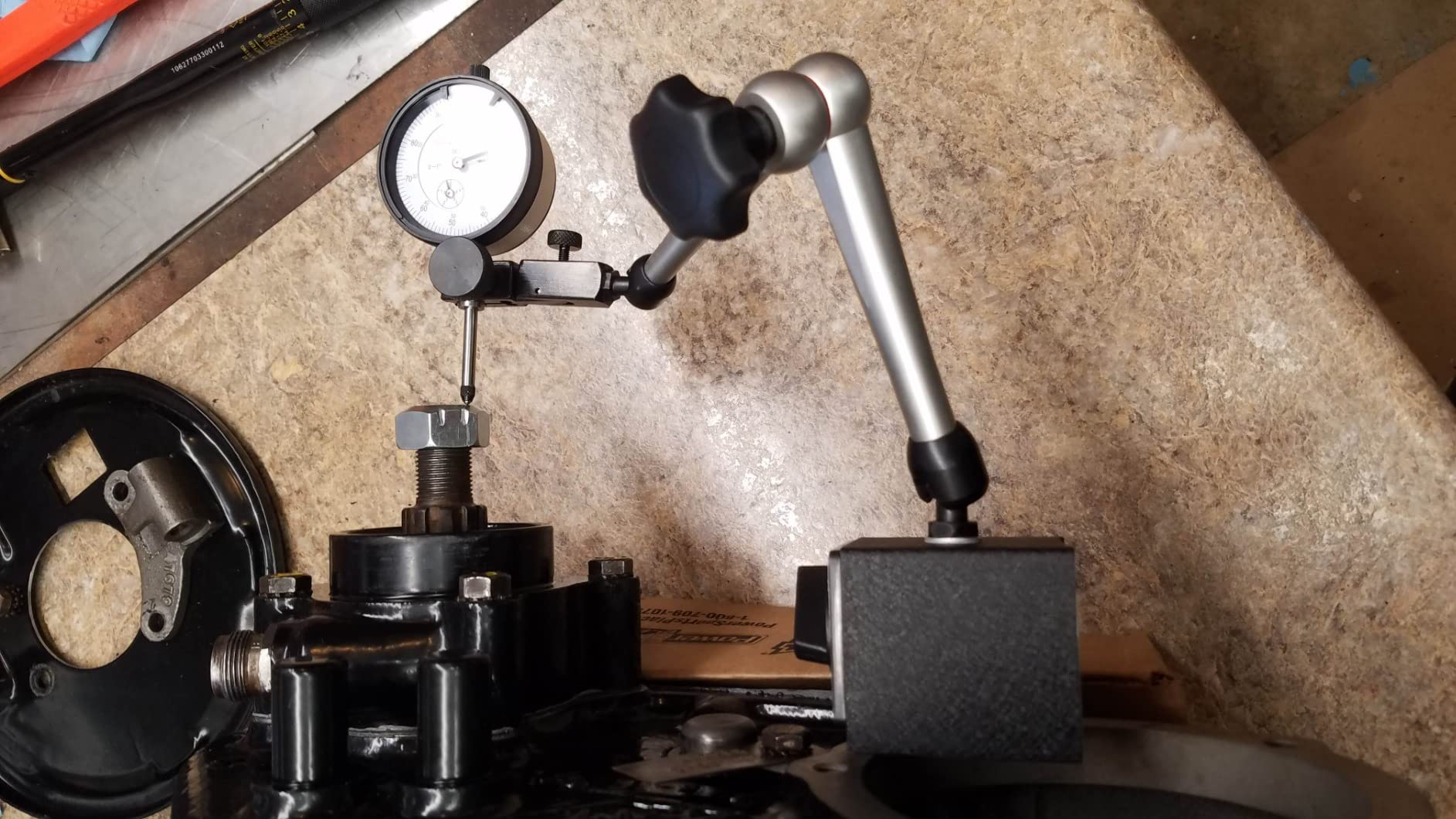 Clockwise Tools Dial Indicator with Magnetic Base Holder Stand, DIMR-0105 0-1 inch customer photo 1
