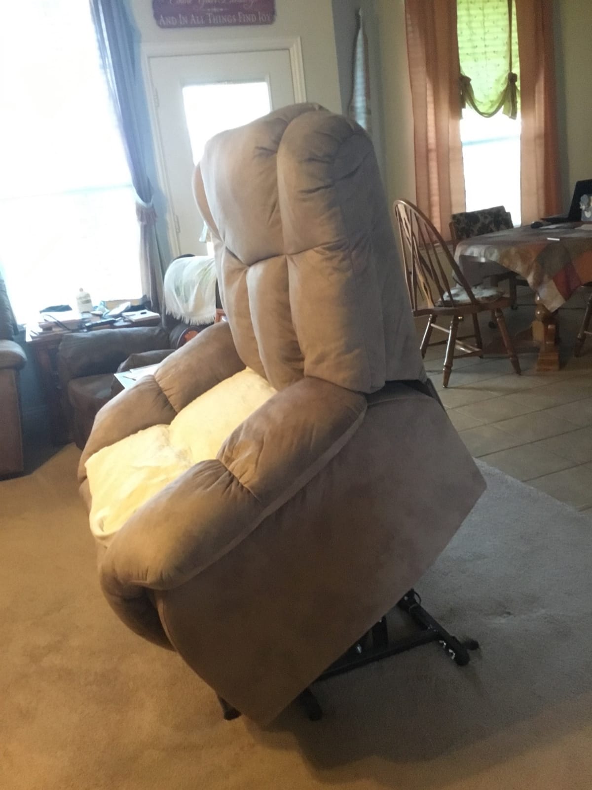 Power Lift Recliner Chair for Elderly, Heavy Duty Lift Chair, Light Tan | Electric Power Recliner Chair Heavy Duty Safety Motion Reclining Mechanism-Antiskid Fabric Sofa Living Room Chair Overstuffed customer photo 2