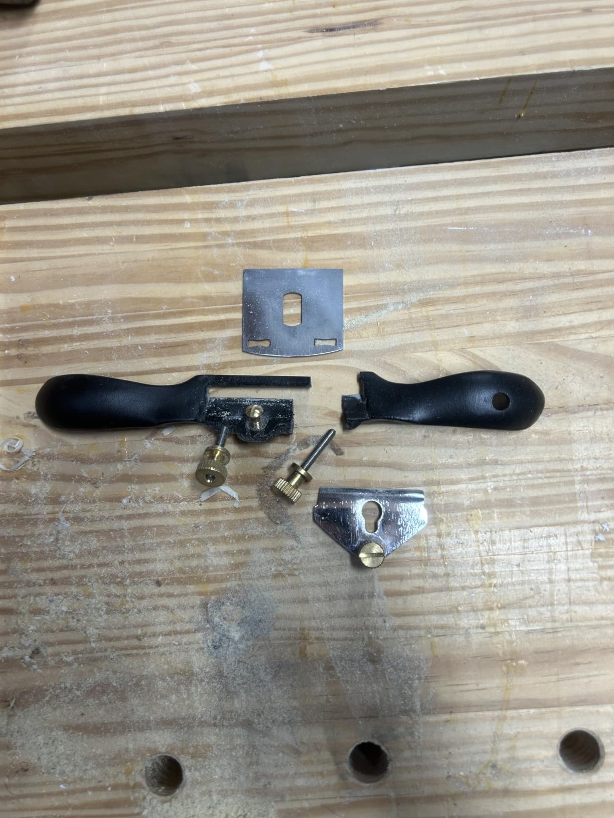 Taytools 469560 Flat Bottom Spokeshave Fine Adjustment 2 Inches Wide High Carbon Blade RC 55-60 9-1/2 Inches Overall customer photo 2