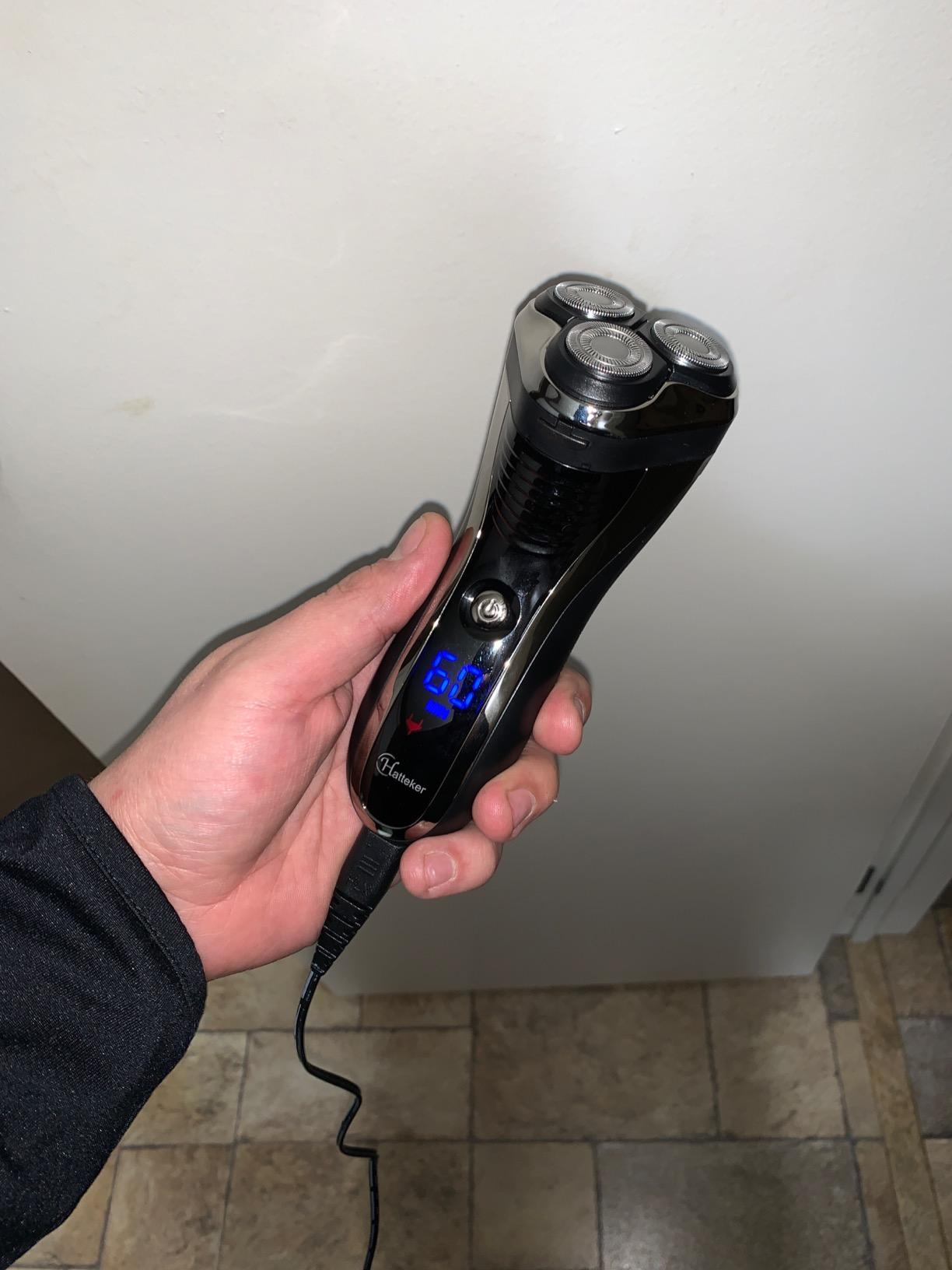 Hatteker Electric Shaver Rotary Razor Men Cordless Beard Trimmer Pop-Trimmer Waterproof customer photo 2