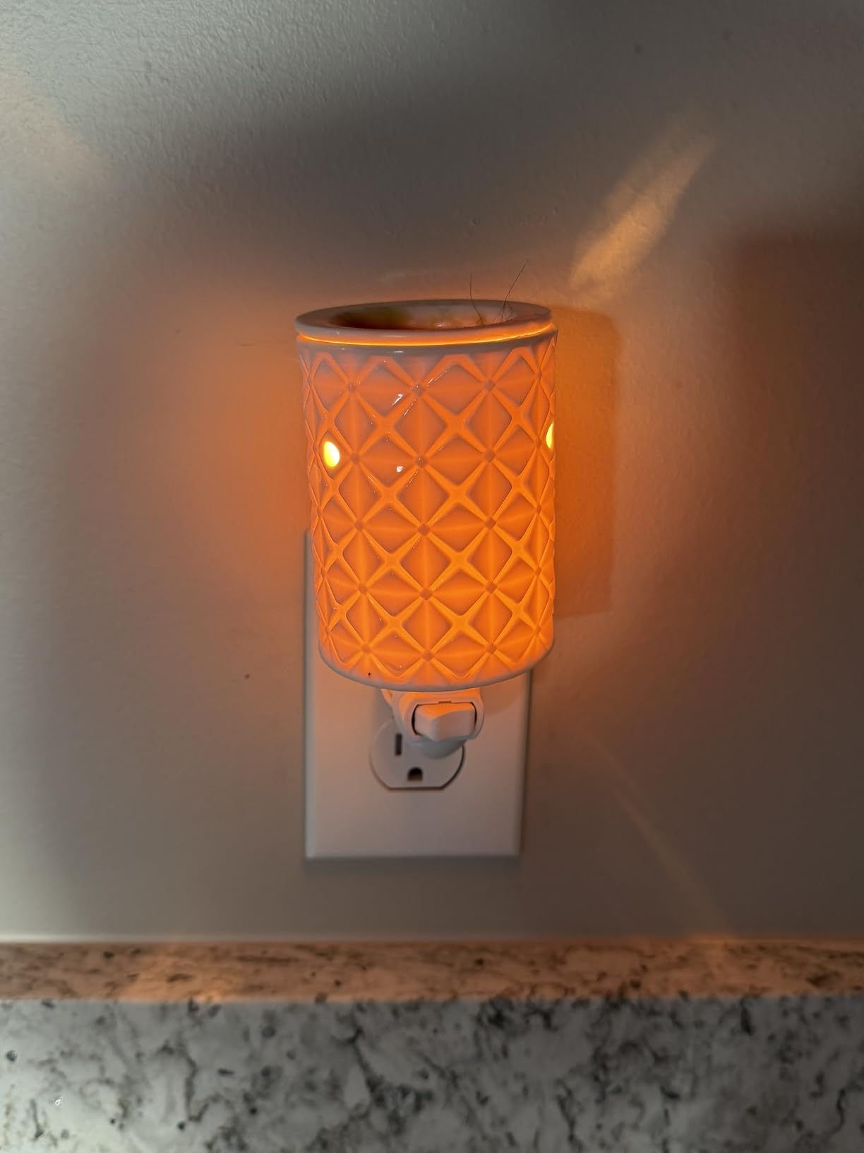 STAR MOON Ceramic Wax Melt Warmer, Plug in Wax Warmer for Scented Wax, Scentsy Wax Warmer for Fragrance Oil, Night Light Wax Burner Decoration with Two Bulbs customer photo 1