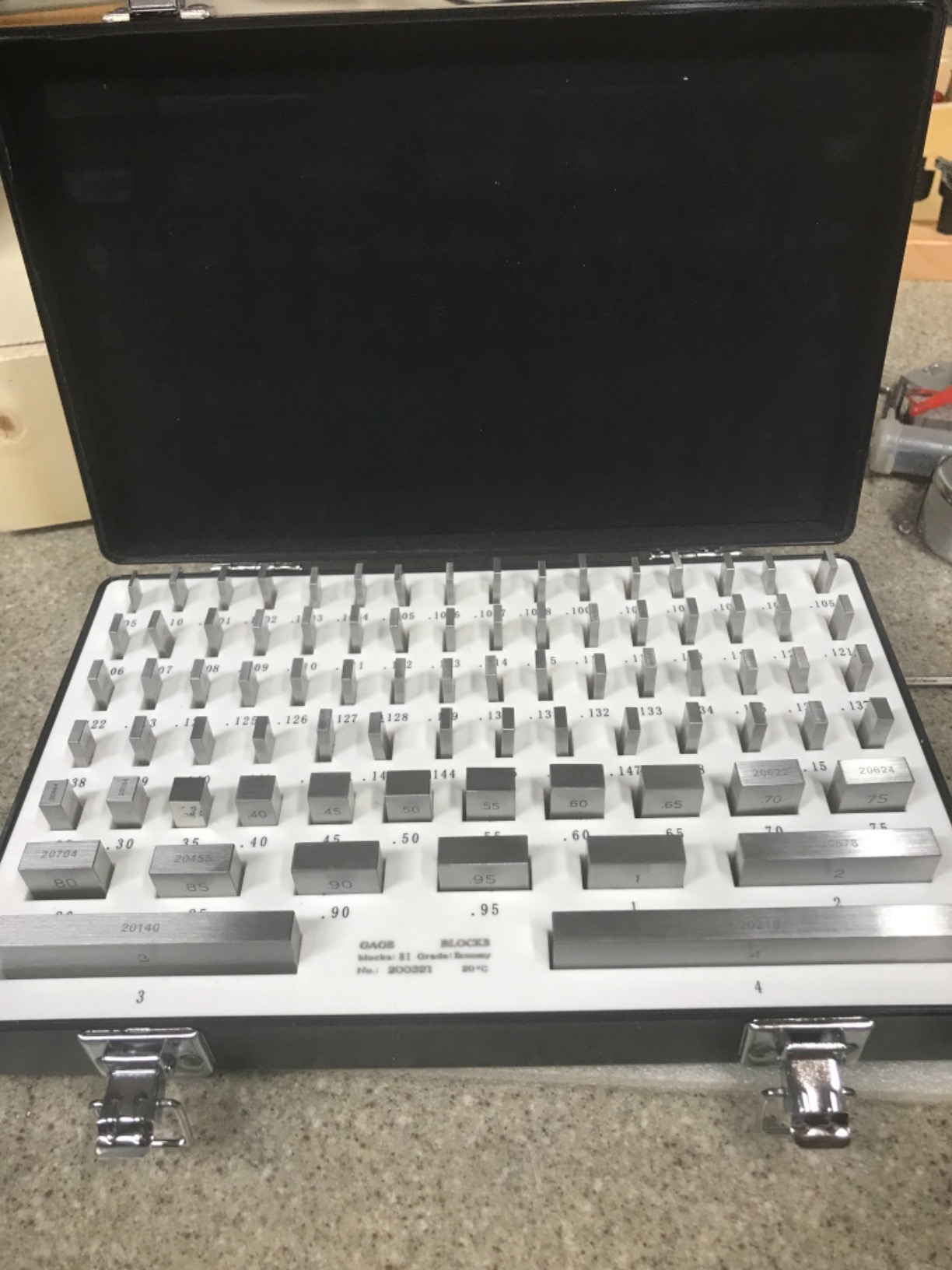 WEN 10481 81-Piece Steel Gauge Block Set with Case customer photo 2