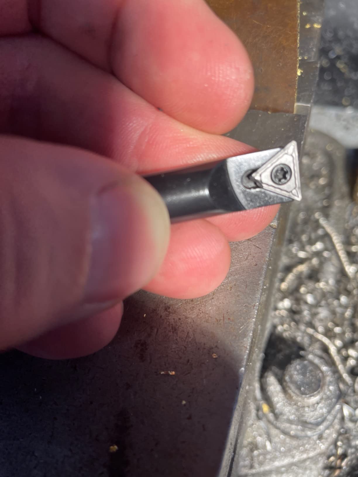 HHIP 1001-0201 Indexable Tool Set, 2 Boring Head, R8 Shank, 4 Boring Bars customer photo 2