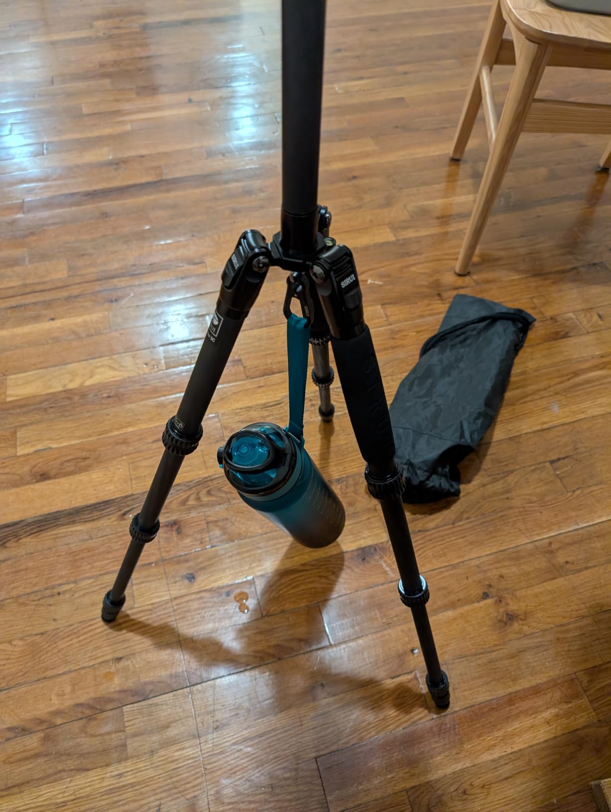 SIRUI Compact Traveler 5C Tripod 54.3 inches Lightweight Carbon Fiber Travel Tripod for Camera with 360° Panorama Ball Head customer photo 1