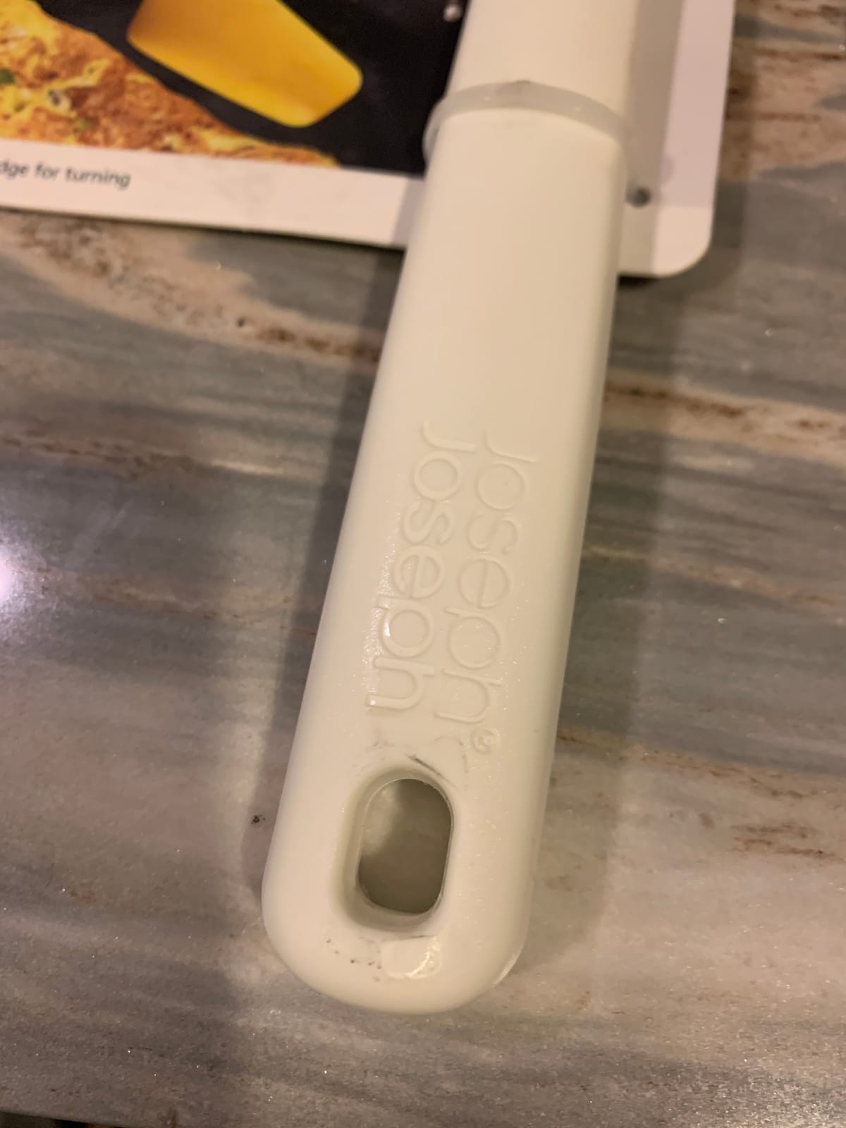 Joseph Joseph Silicone Elevate Egg Spatula with Integrated Tool Rest, White/Yellow customer photo 1
