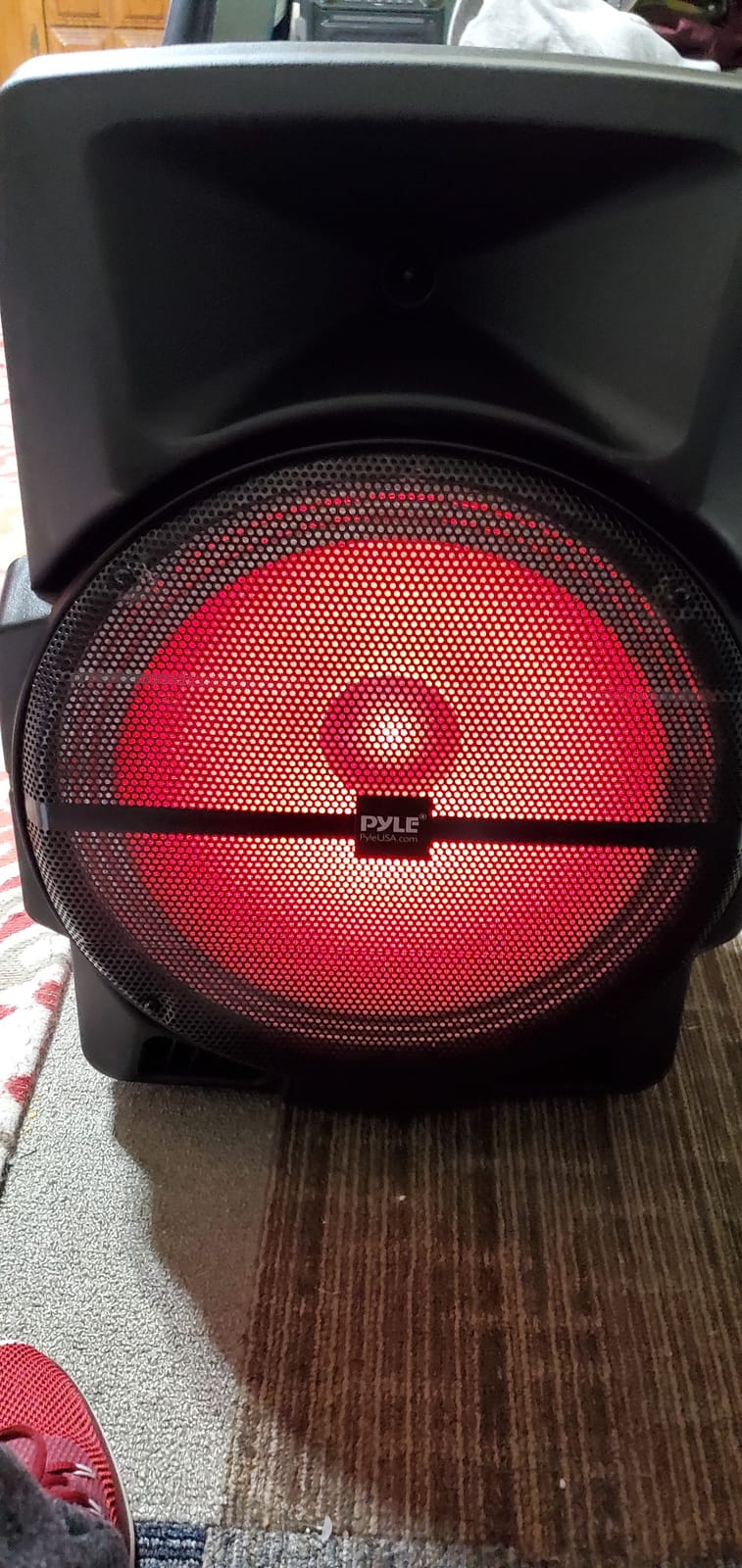 Pyle Wireless Portable PA Speaker System -1200W High Powered Bluetooth Compatible Indoor&Outdoor DJ Sound Stereo Loudspeaker wITH USB MP3 AUX 3.5mm Input, Flashing Party Light & FM Radio -PPHP1544B customer photo 1