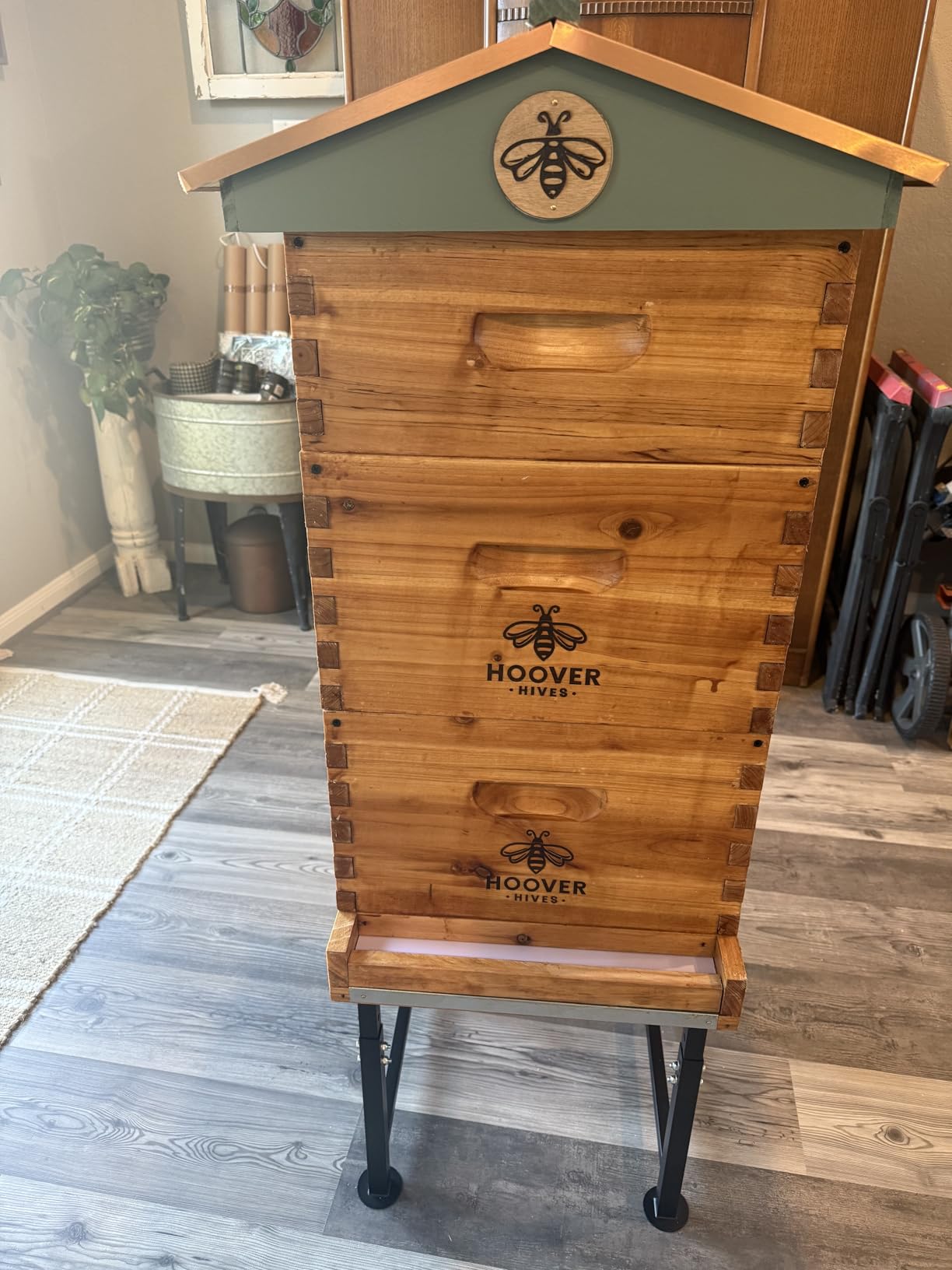 Hoover Hives: The Original Beeswax Coated Beehive Kit. Includes 2 Deep & 1 Medium Boxes with 10 Wooden Frames & Heavy Wax Coated Foundations. Easy Assembly with Predrilled Holes& Screws (Unassembled) customer photo 2