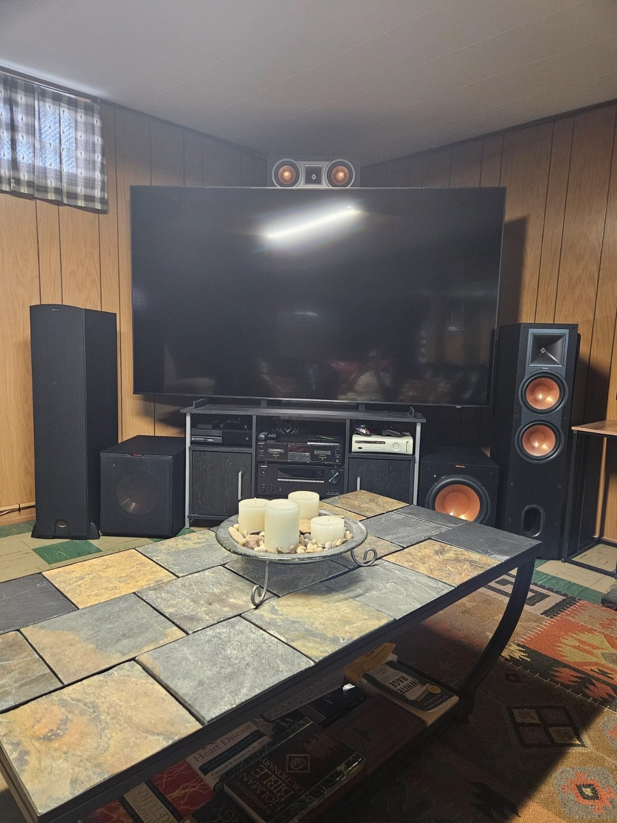 Klipsch Reference R-610F Floorstanding Speaker, Black, Pair customer photo 2