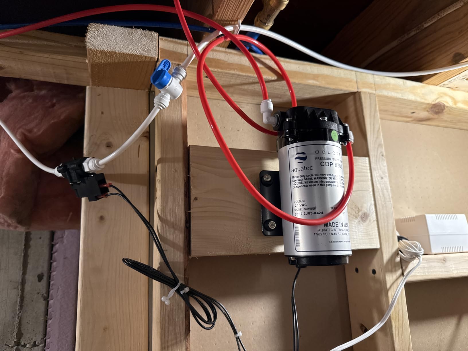 Aquatec 8800 Booster Pump Kit for up to 200 GPD RO Reverse Osmosis water filtration system for both standard and manifold type systems 8852-2J03-B424 PSW-340 Made in USA customer photo 2