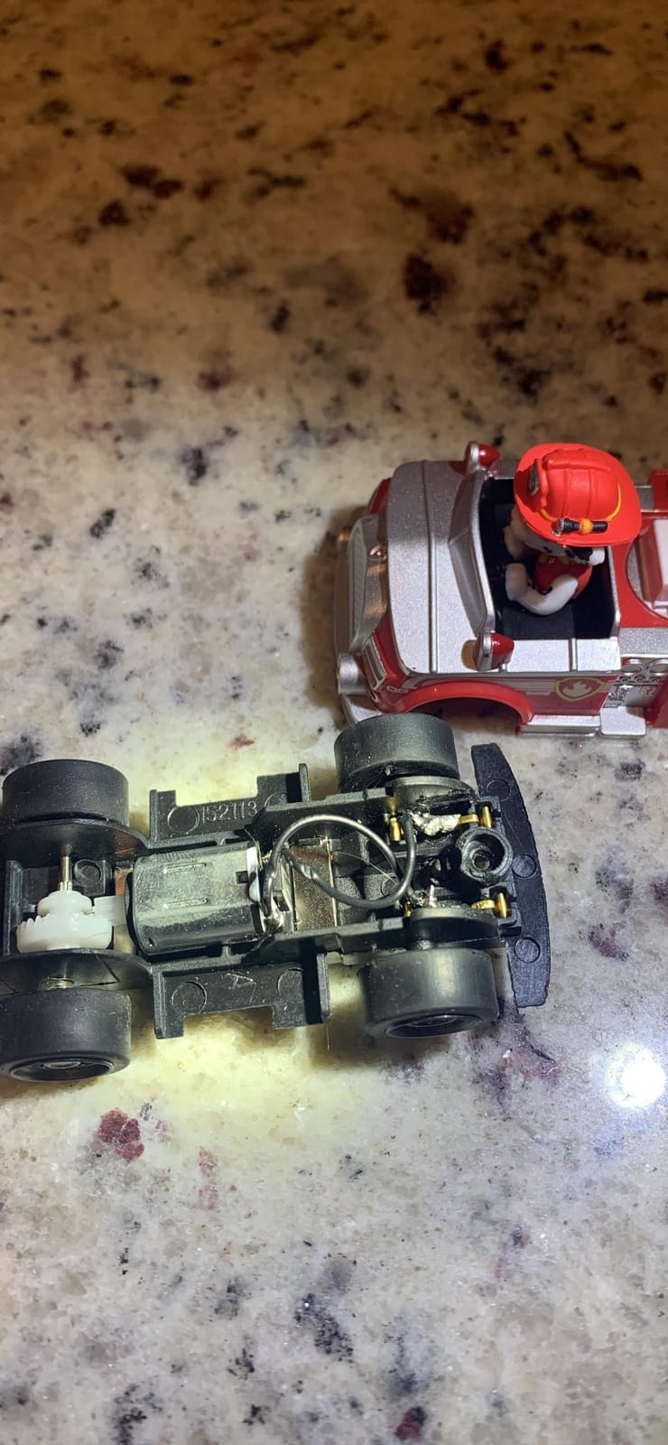 Carrera First Paw Patrol - Slot Car Race Track - Includes 2 Cars: Chase and Marshall - Battery-Powered Beginner Racing Set for Kids Ages 3 Years and Up, Multi customer photo 2