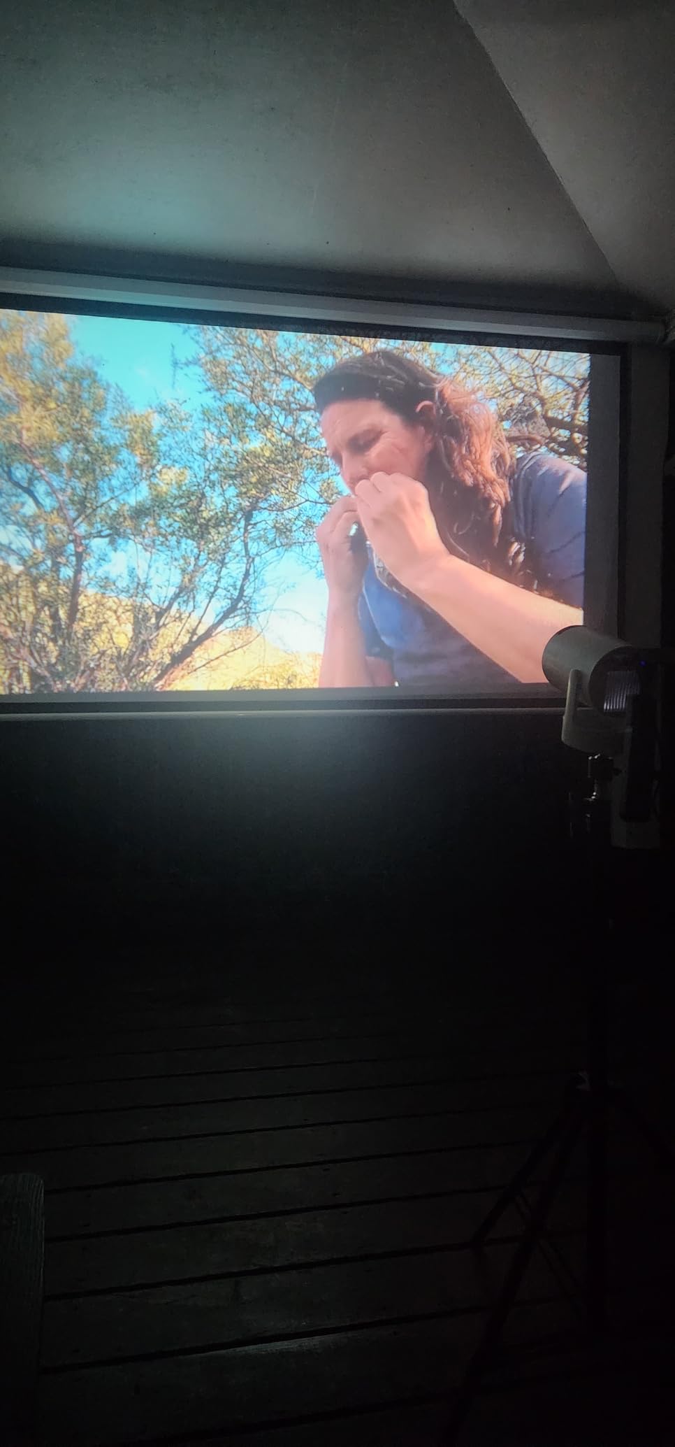 Motorized Projector Screen with Remote Control, No Wrinkles, Without Dents, HD Screen, for Home Theater Office Classroom TV Usage (92inch 16:9) customer photo 1