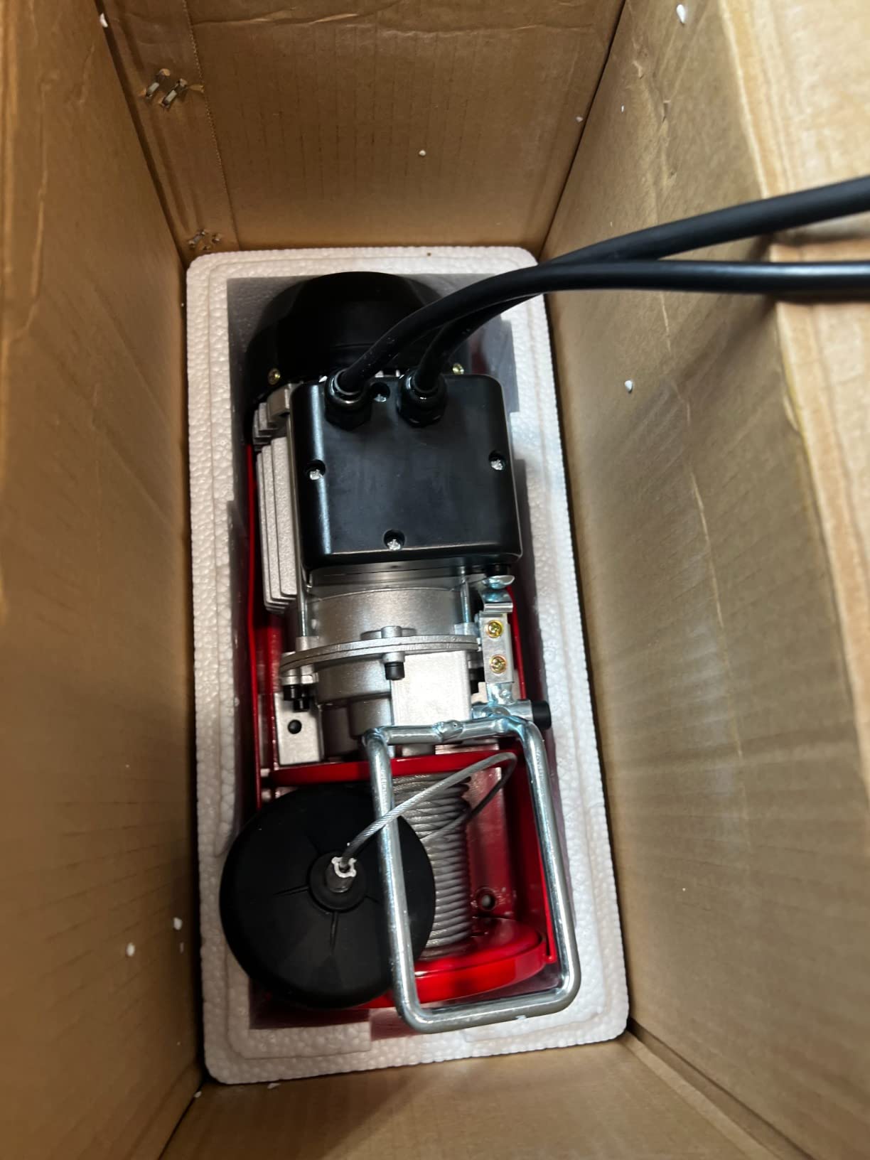 VIVOHOME Electric Hoist, 110V 440 Lbs Winch with Remote Control customer photo 1