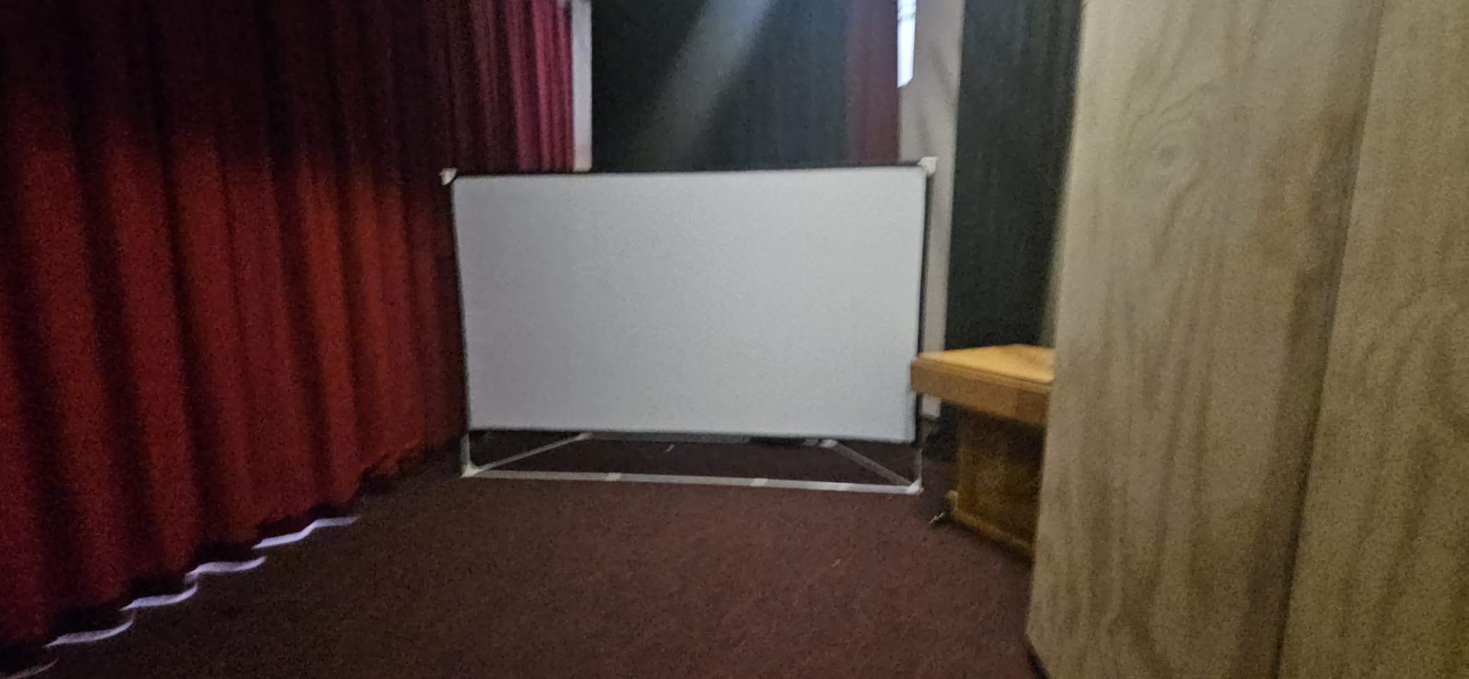 SKERELL Outdoor Projector Screen with Stand 100 Inch: Portable Projection Screen for Outside Theater Home Backyard Movies customer photo 1