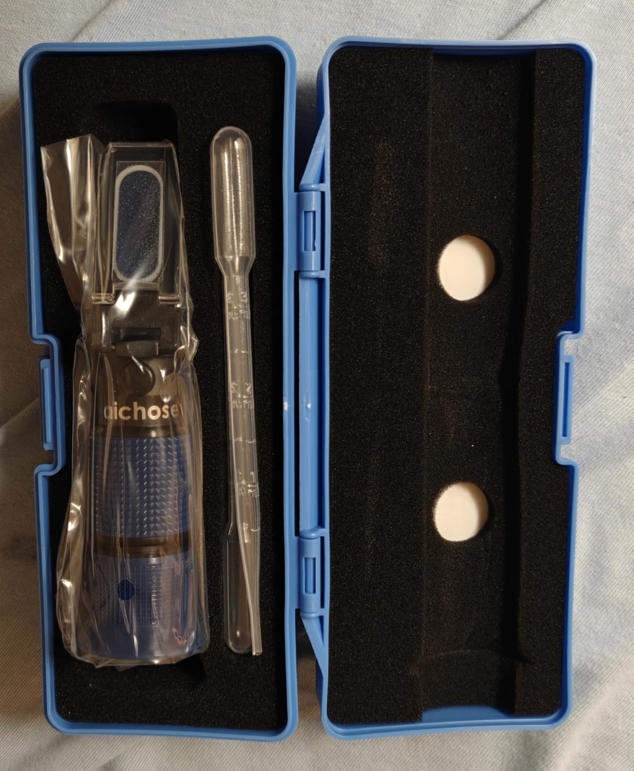 Aichose 0-80% Brix Meter Refractometer for Measuring Sugar Content in Fruit, Honey, Maple Syrup and Other Sugary Drink, with Automatic Temperature Compensation Function customer photo 2
