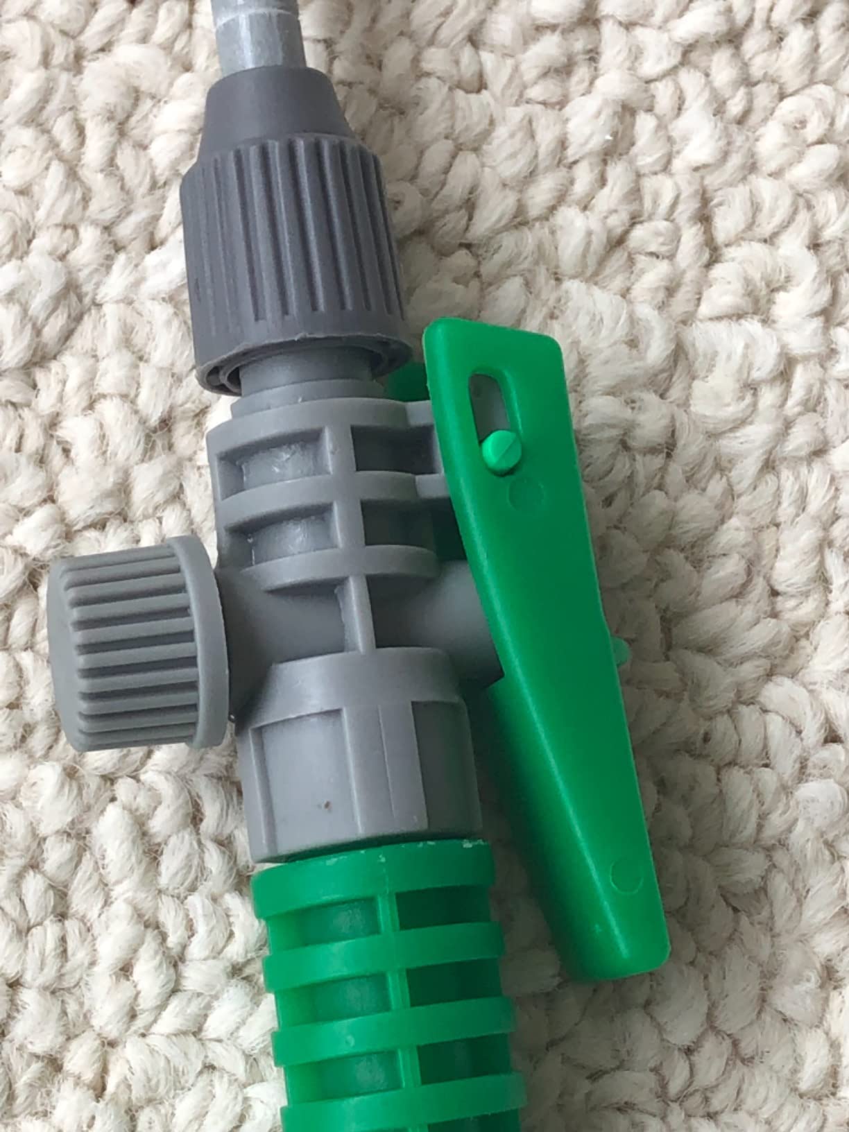 VIVOSUN 1 Gal/4L Pump Sprayer, Garden Water Sprayer customer photo 1