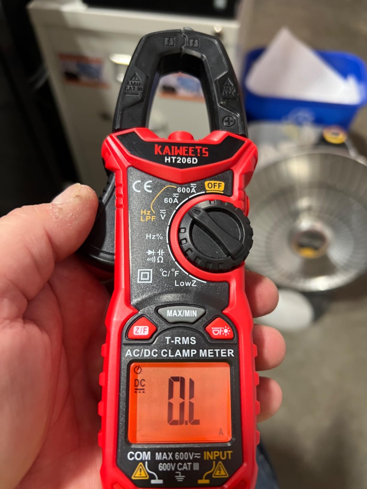 KAIWEETS HT206D Digital Clamp Meter T-RMS 6000 Counts, Multimeter Voltage Tester Auto-ranging, Measures Current Voltage Temperature Capacitance Resistance Diodes Continuity Duty-Cycle (AC/DC Current) customer photo 1