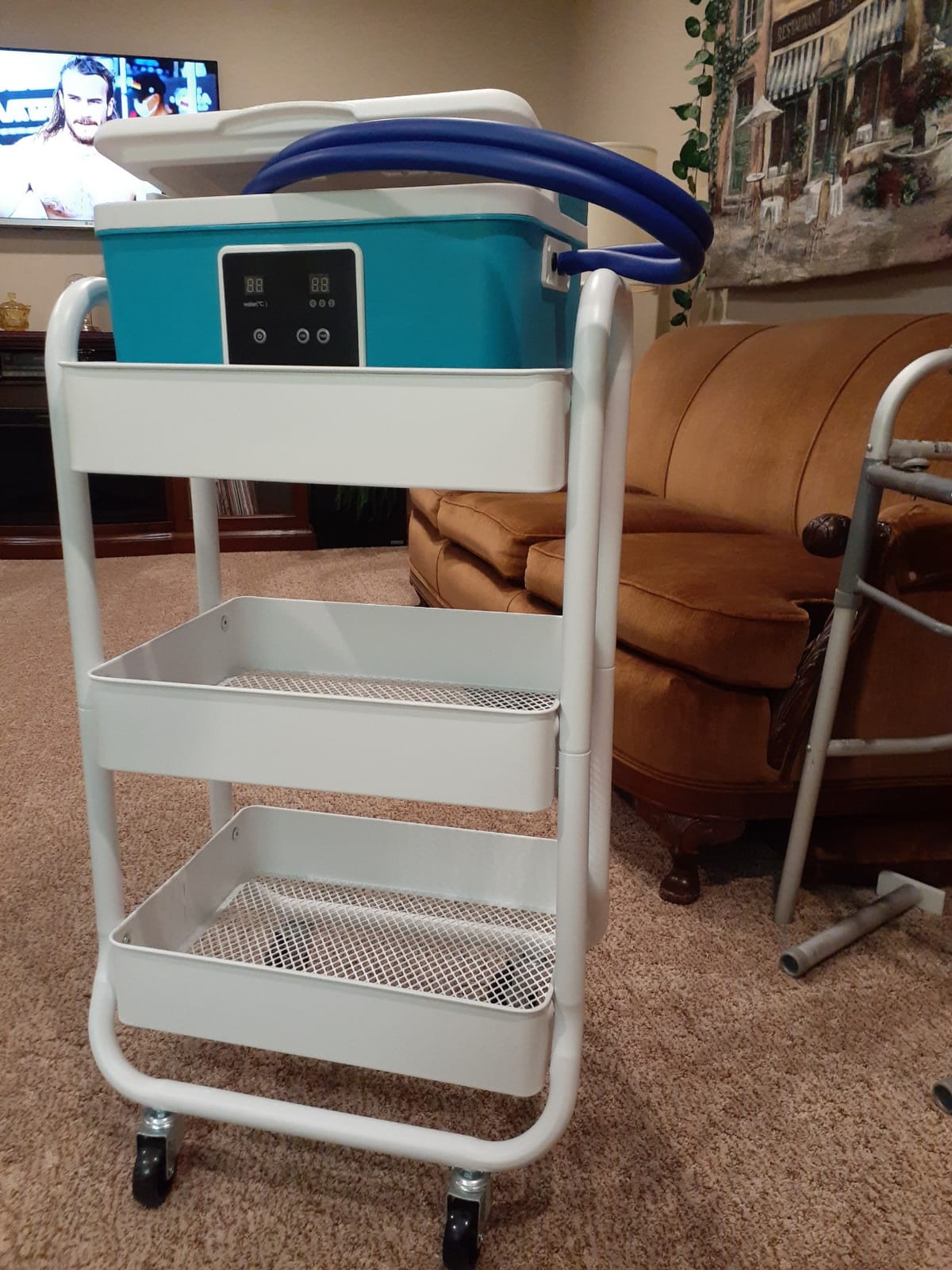 PhysioNatural Cold Therapy Ice Machine for Knee Surgery Recovery – Programmable Continuous Cryotherapy System with Adjustable Knee Pad for Post-Op Swelling, Sprains & Injuries customer photo 1