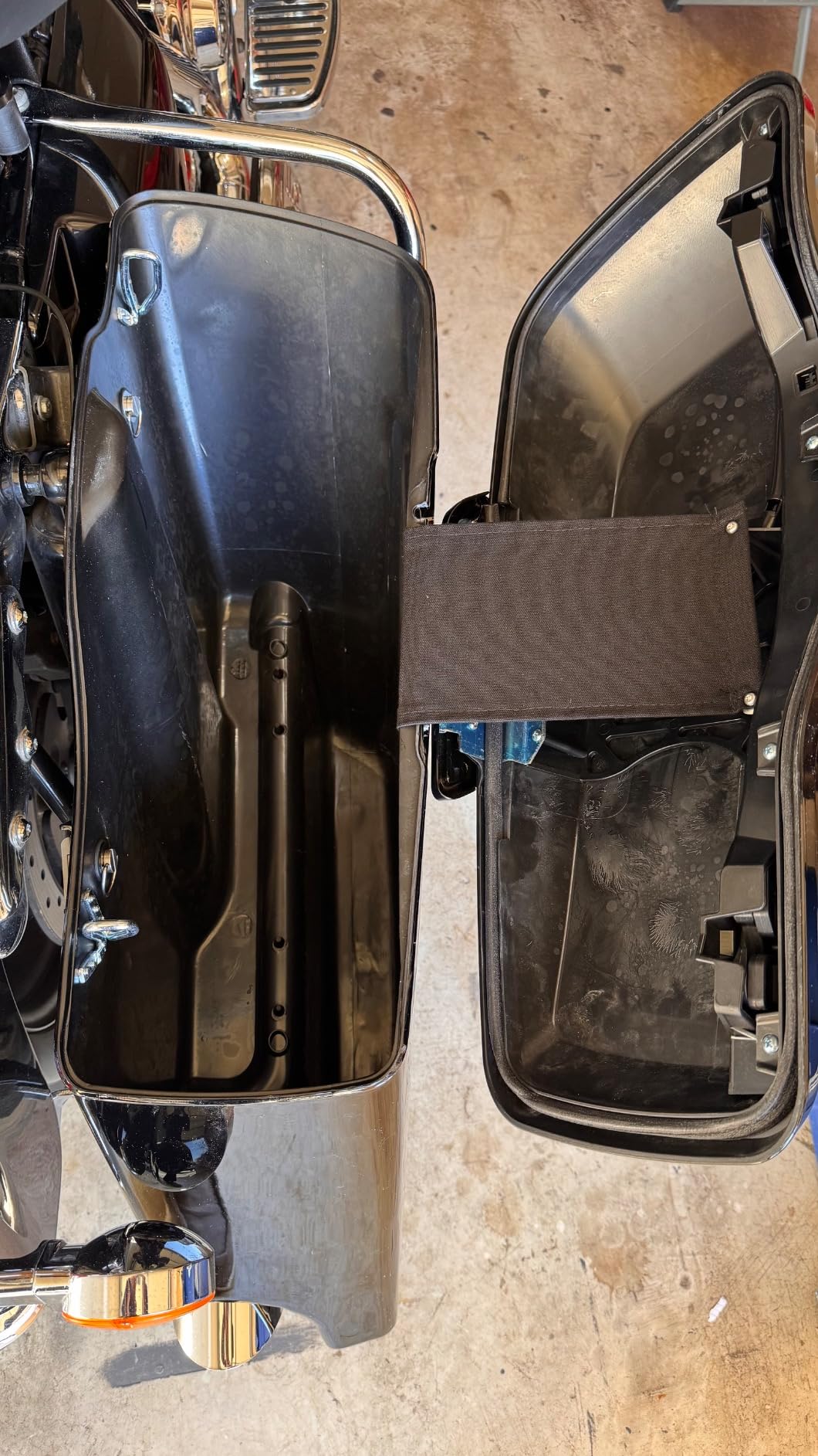 TCMT Motorcycle Hard Saddle bags with Liners Carpet Insert Fit For 2014-2024 Harley Davidson Touring Street Road Glide Road King Electra Glide Ultra Limited FLHR FLHX Black Latches with Keys customer photo 2