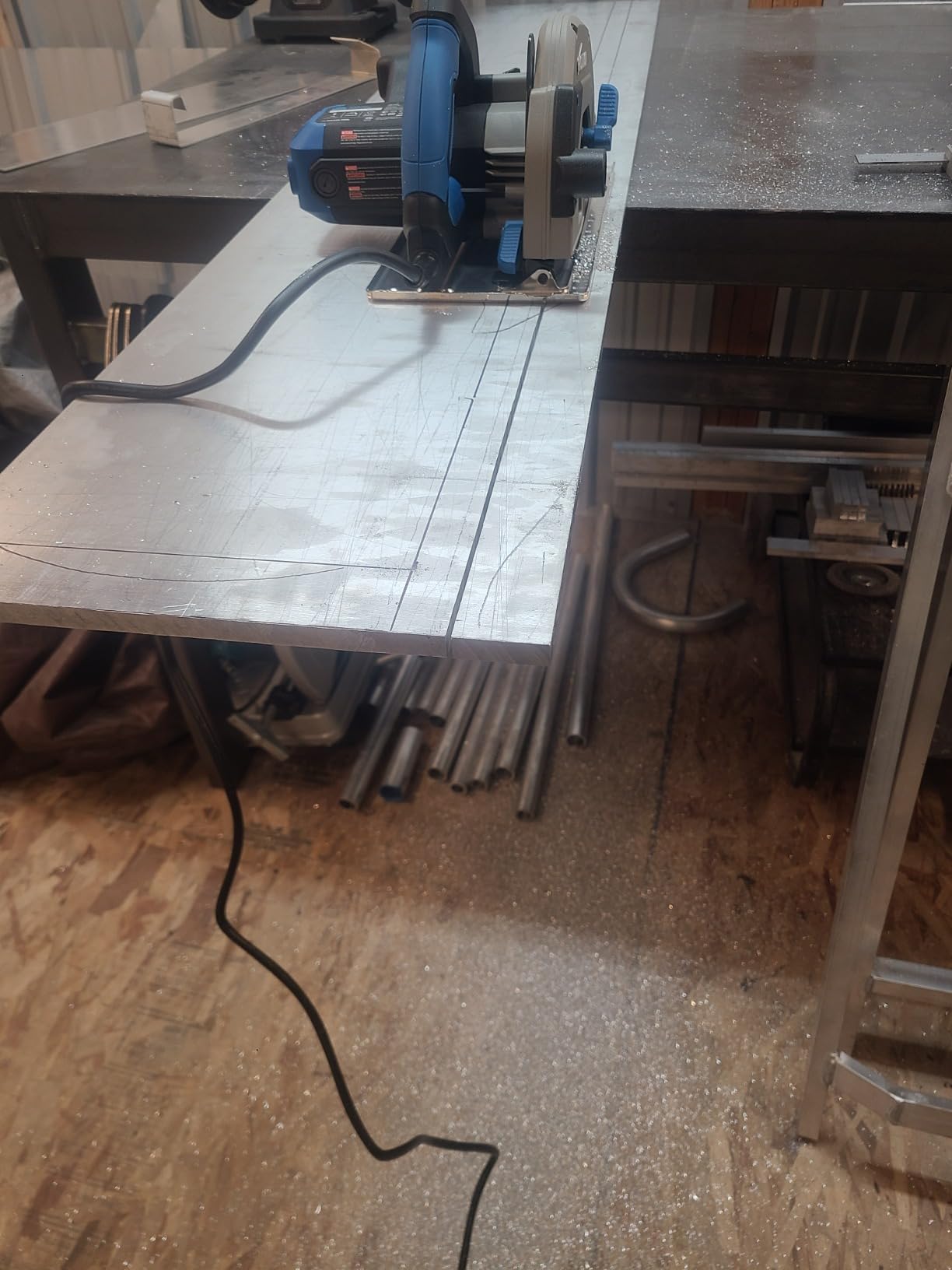 Evolution S185CCSL | 7.25” Metal Cutting Circular Saw | Cuts Steel & More | 7-1/4” TCT Blade Included | 45° Bevel Cuts | Dry-Cut | 15A Corded Power | Accurate, Powerful, Reliable customer photo 2