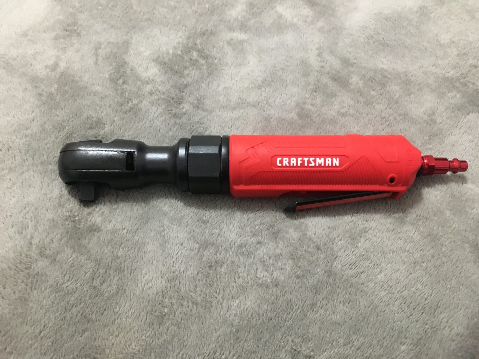 CRAFTSMAN 3/8-in Air Ratchet Wrench, Maximum Torque 50 ft-lbs, Insulated Handle, Easy Access Switch, 4.4 SCFM at 90 PSI customer photo 1
