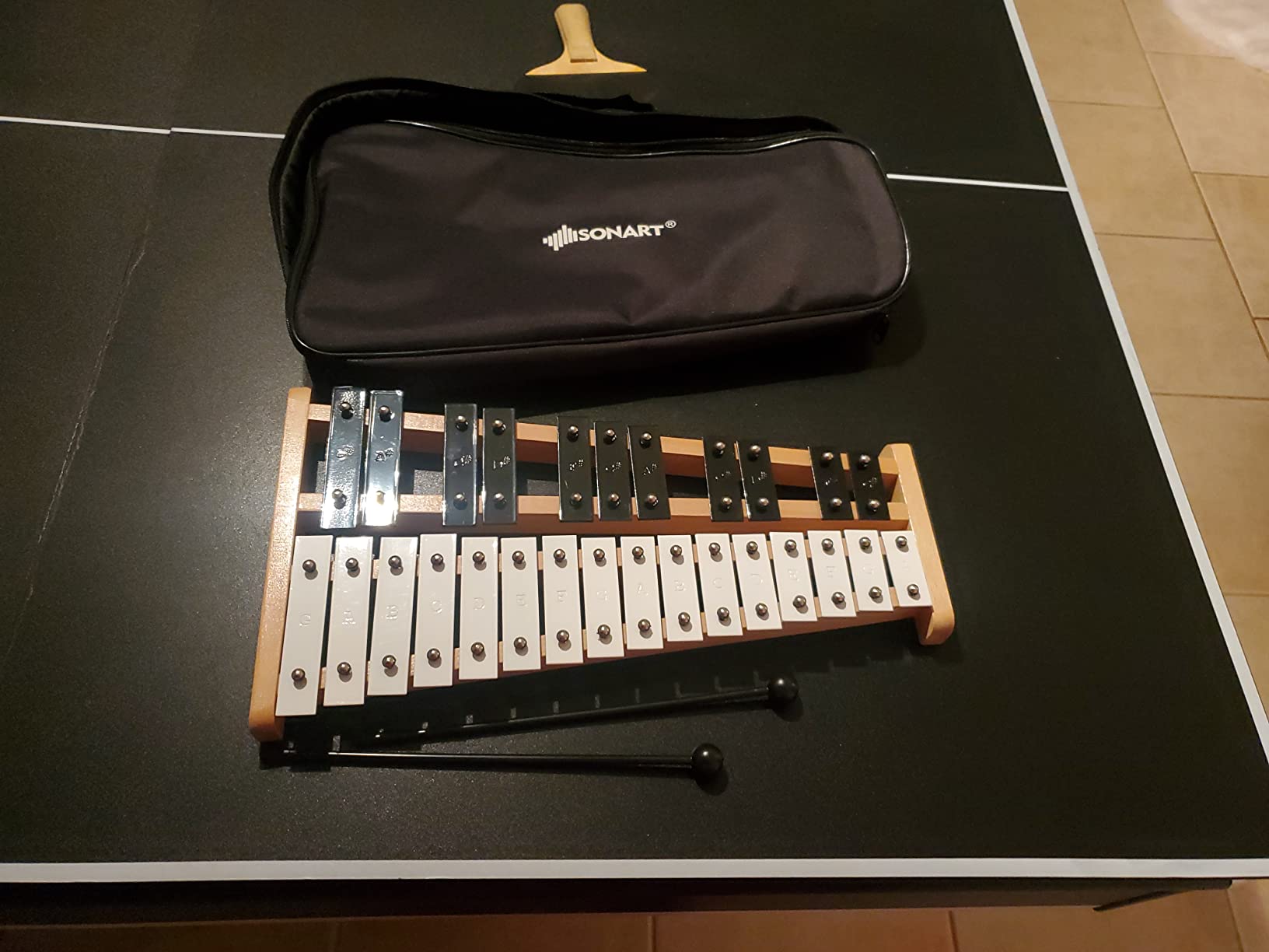 Giantex 27 Note Glockenspiel Xylophone, Percussion Instrument with Wood Base and 27 Metal Keys, Alto Full Size Glockenspiel Xylophone for Adults and Kids- Includes 2 Mallets and Carrying Bag customer photo 1