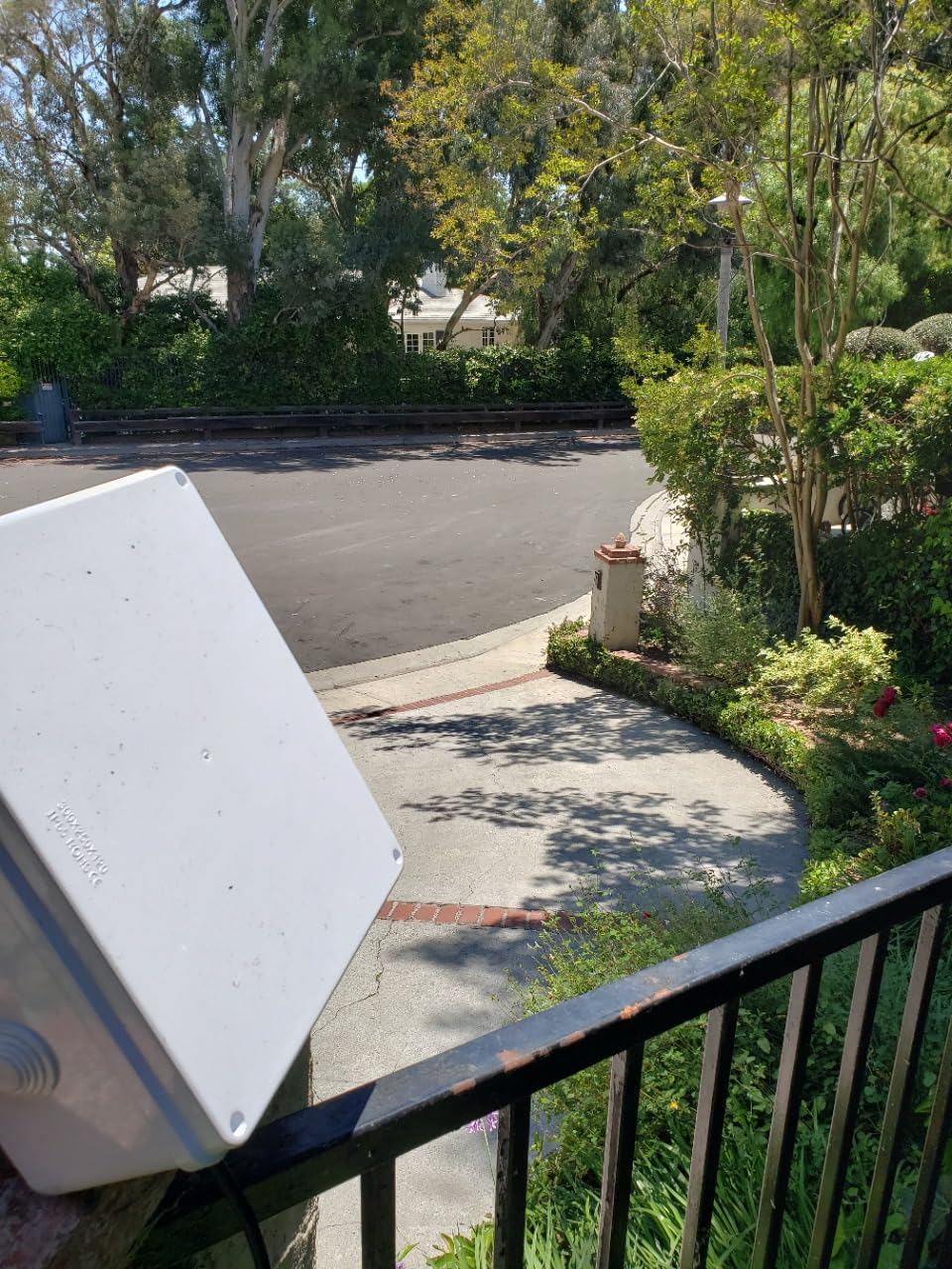 IP Video Door Station D1101V Surface-Mount, Stainless Steel V2A, Brushed, Surface-mounting POE Video Doorbell customer photo 1