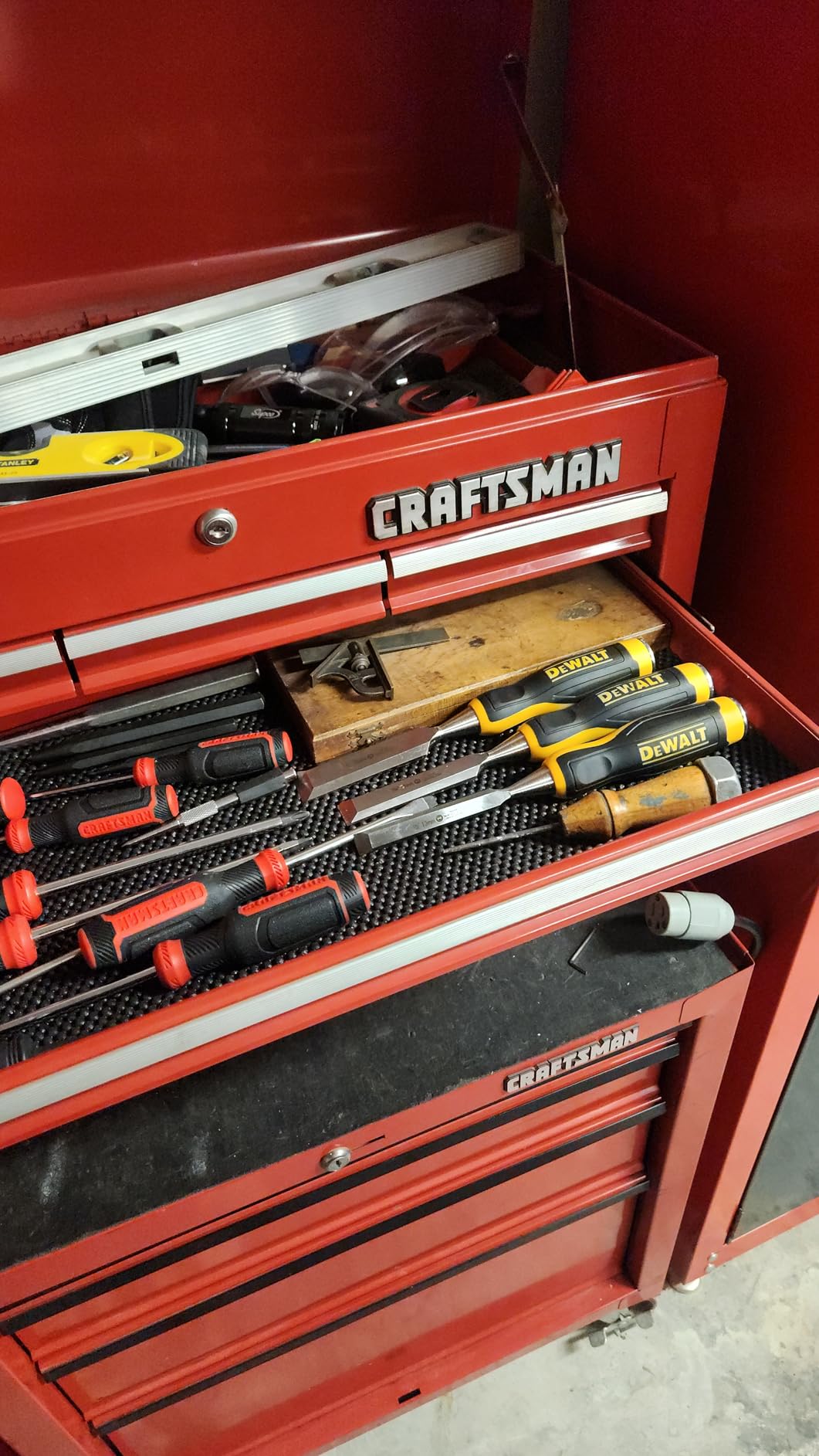 DEWALT Wood Chisel Set (3-Piece) DWHT16862 customer photo 2