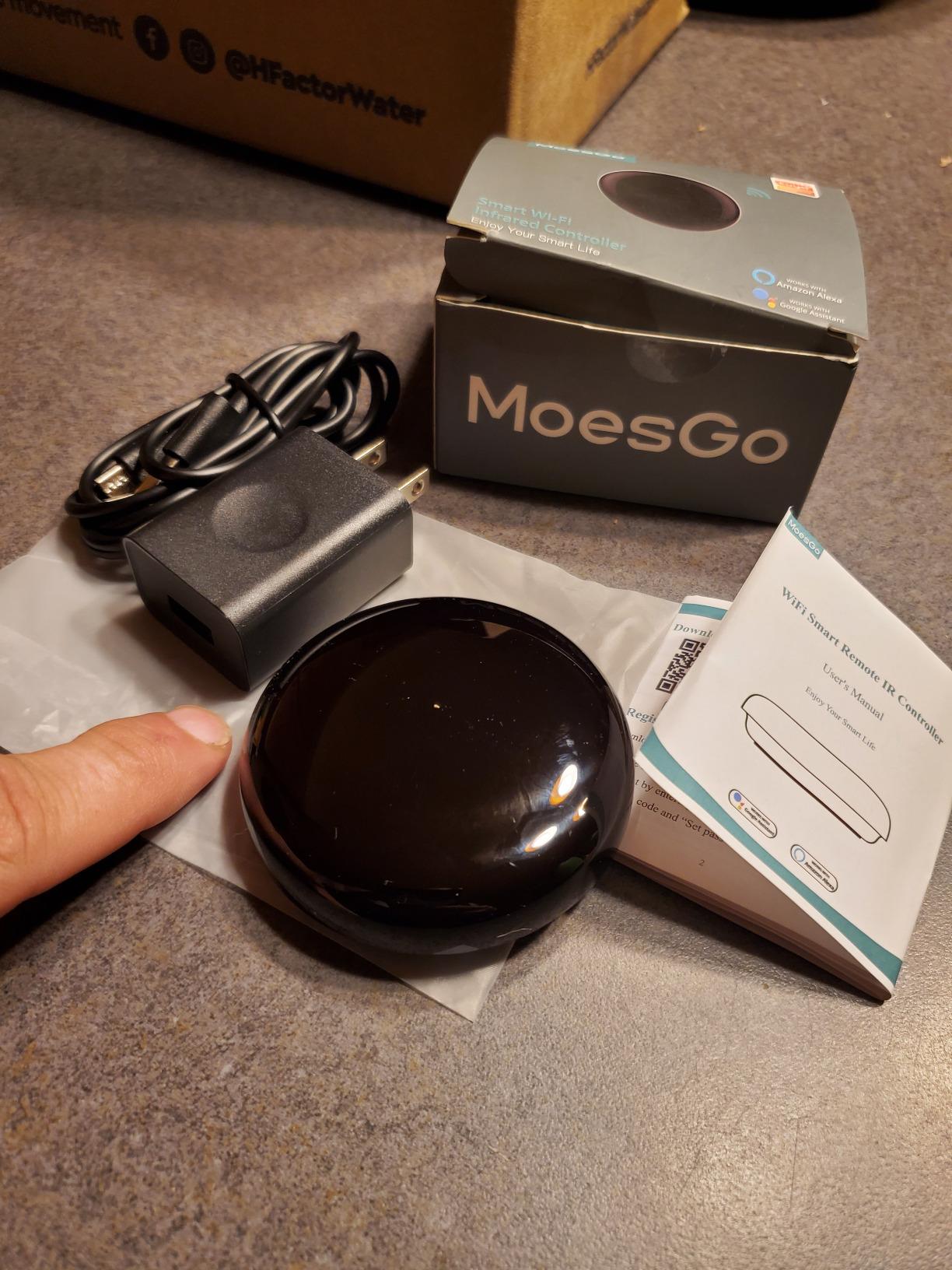 MoesGo WiFi IR Control Hub for Smart Appliances via Voice and Smart Life/Tuya App, Compatible with Amazon Echo and Google Home customer photo 1