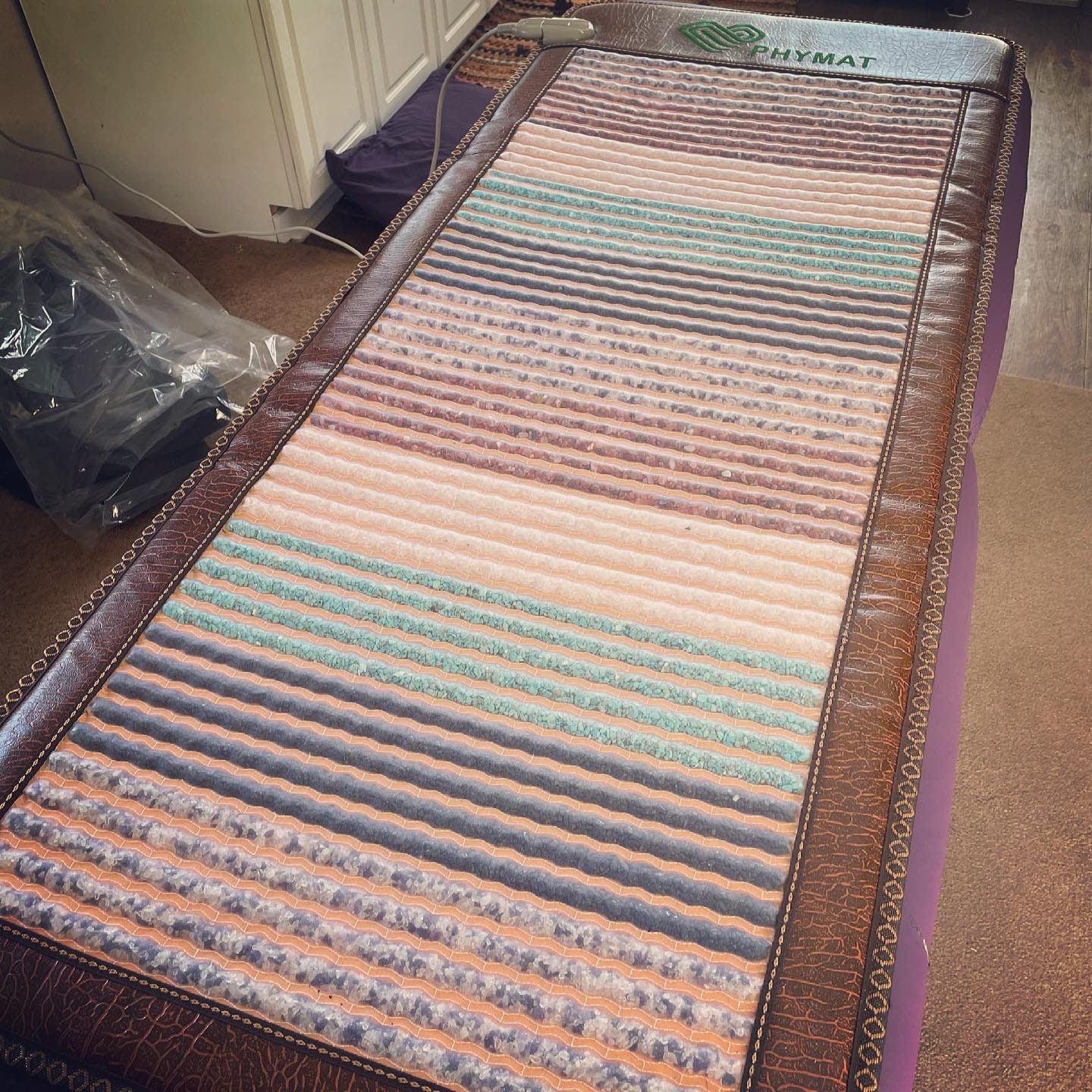 PHYMAT 5-Gemstone Far Infrared Heating Mat, Hot Stone Relaxation, 67x27in customer photo 2