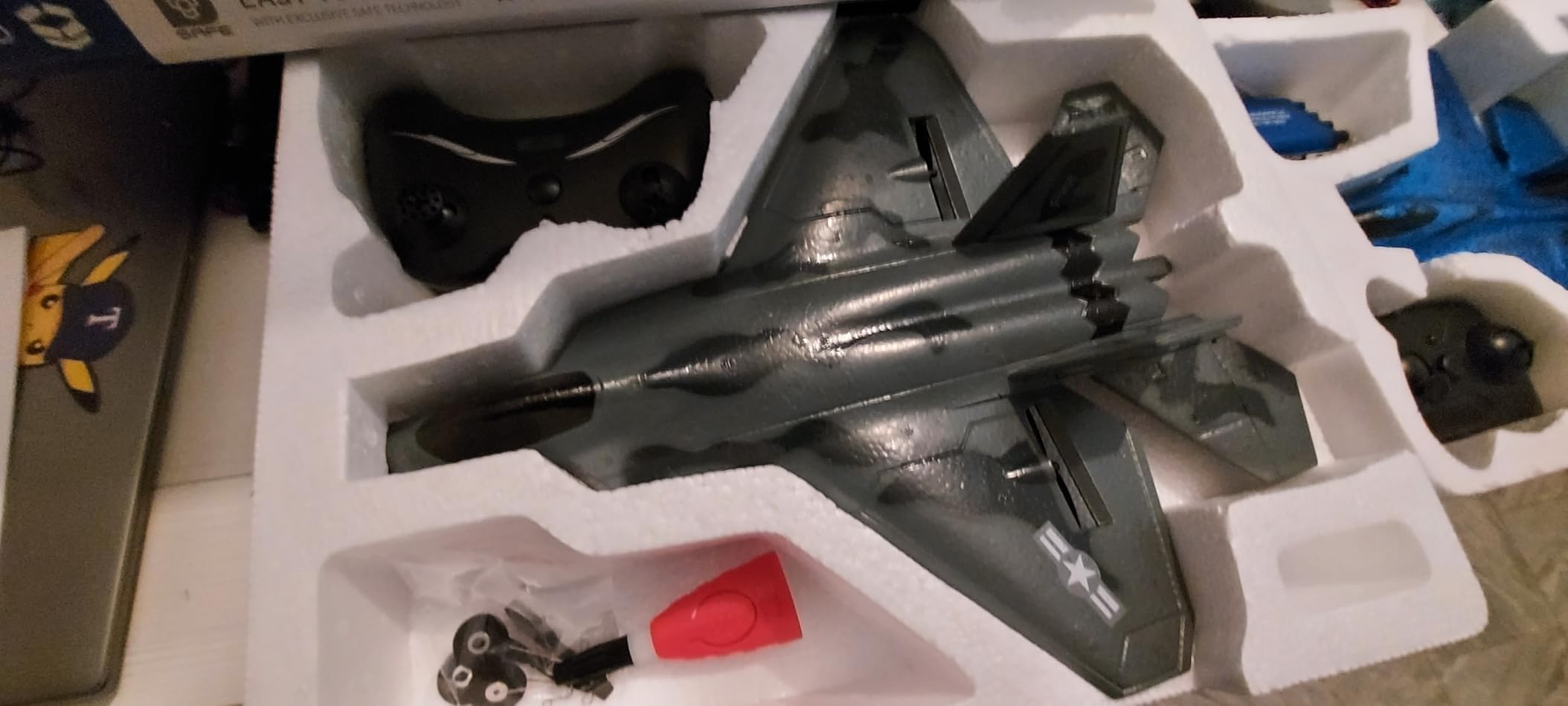 2CH F-22 RC Glider, Easy Fly RC Plane for Kids & Beginners customer photo 2