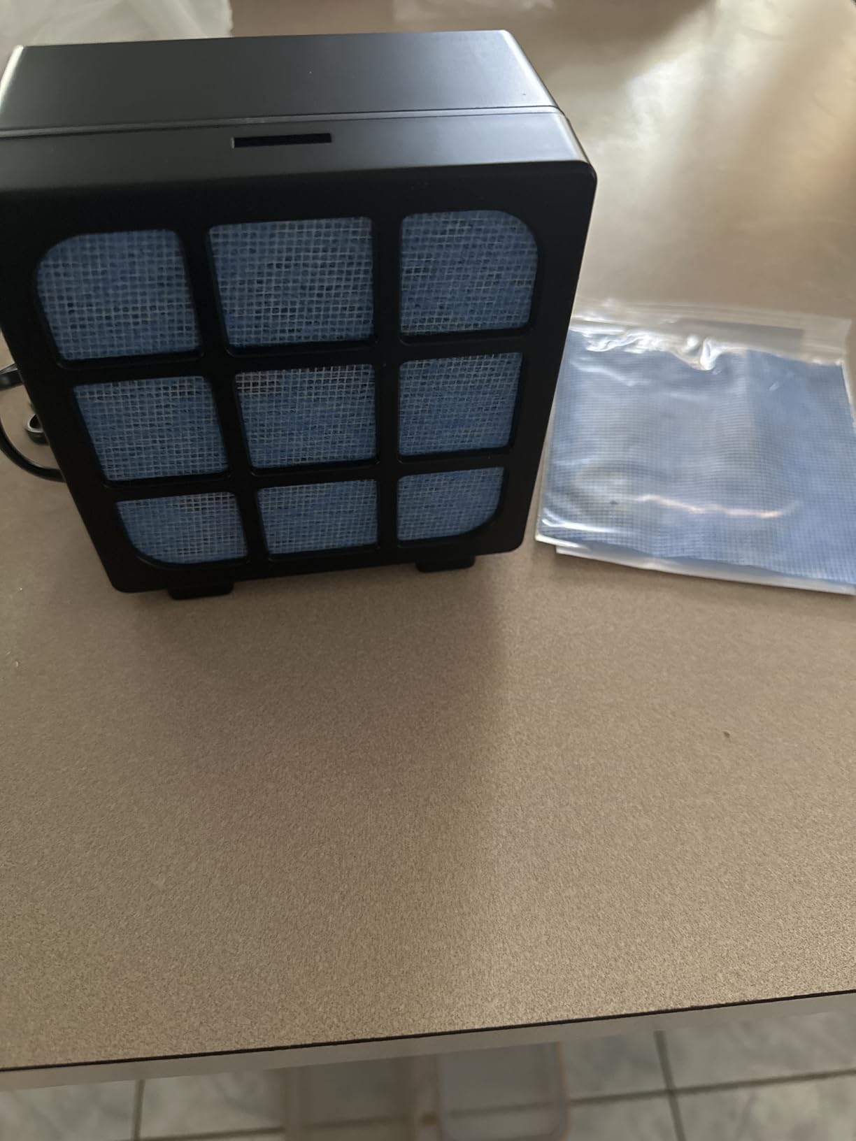 MUIN Solder Fume Extractor - 3 Stage Filtration Solder Smoke Absorber for Soldering and Wood Burning,Portable Soldering Fume Extractor Fan for Soldering Station (Black) customer photo 2