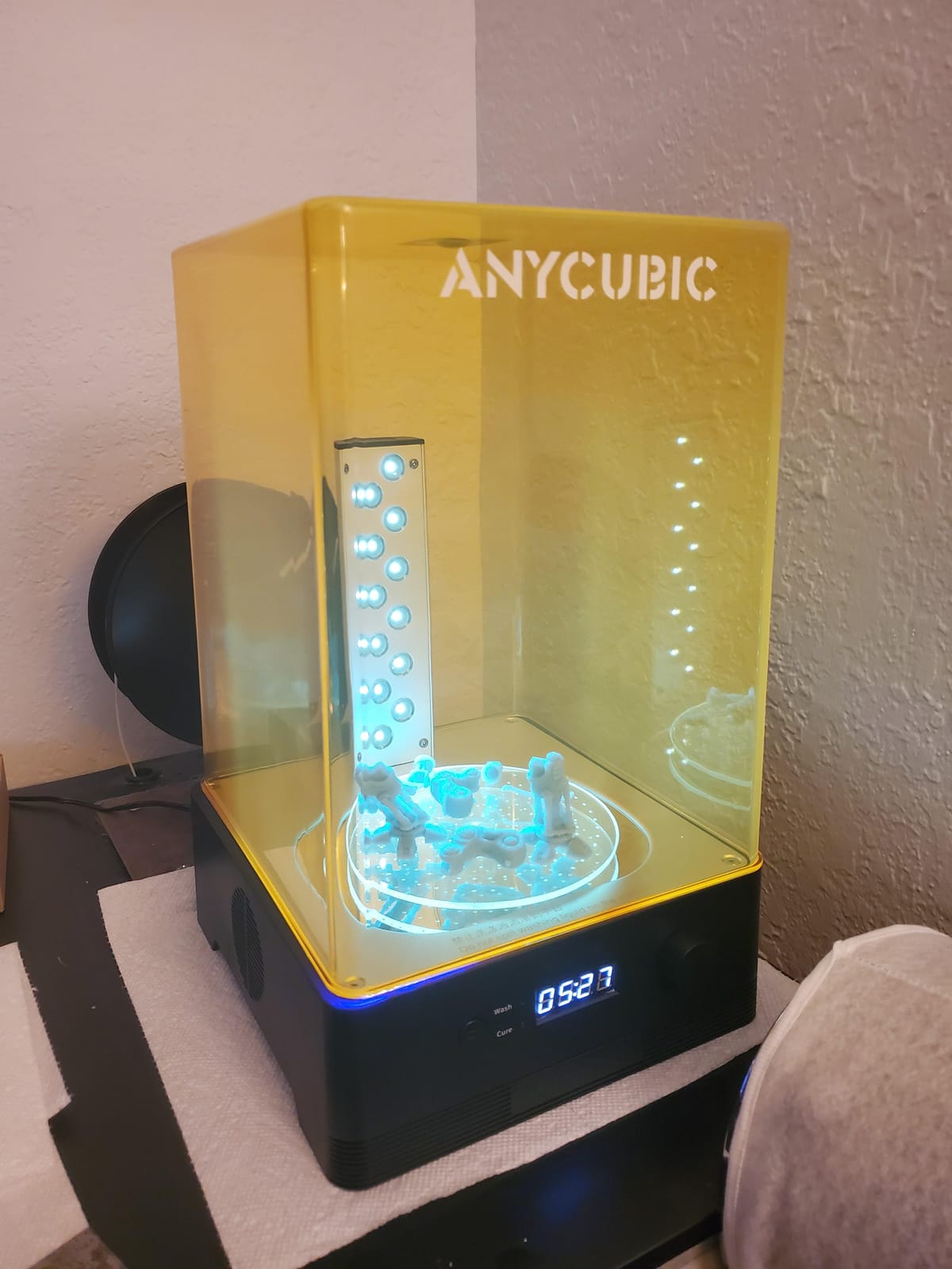 ANYCUBIC Wash and Cure Machine 3.0 with Twistable Gooseneck Light customer photo 2