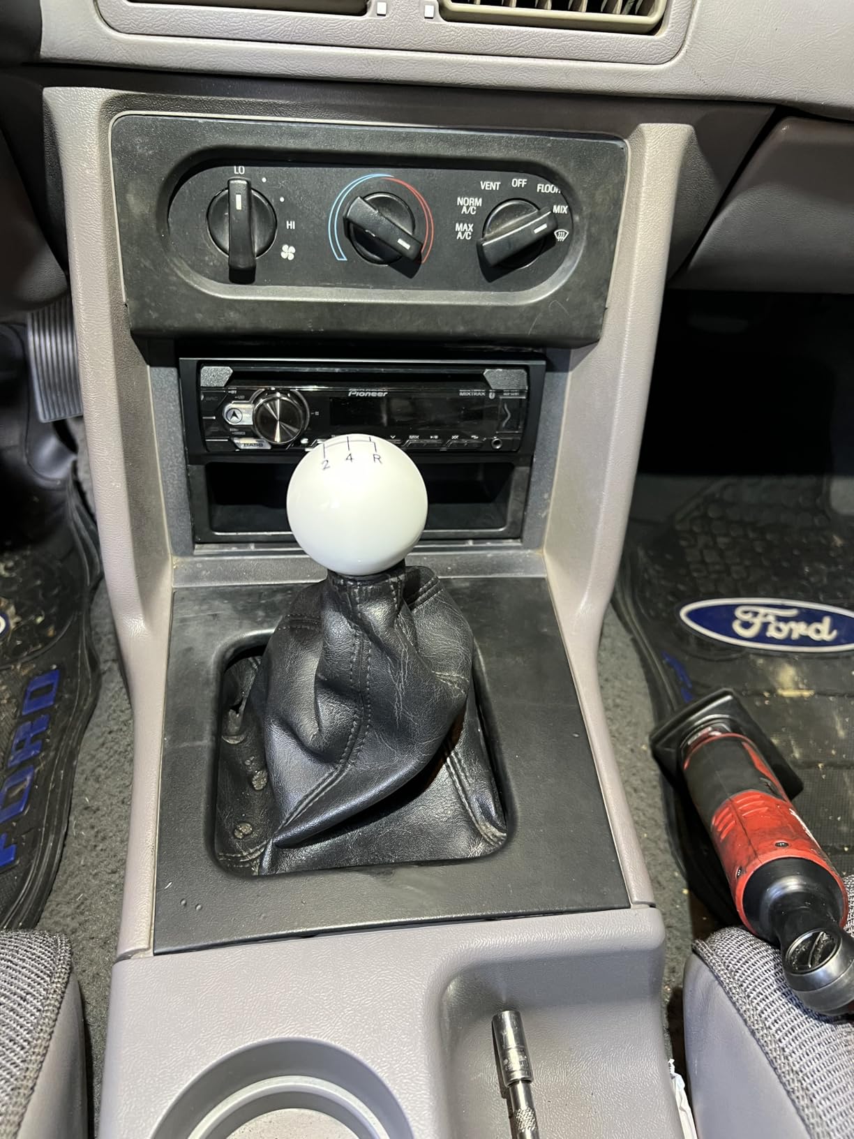 MAGQOO Racing Short Throw Quick Shifter Compatible with 83-04 Ford Mustang 83-88 Thunderbird T5 T45 /85-90 Cosworth T5 Black customer photo 1