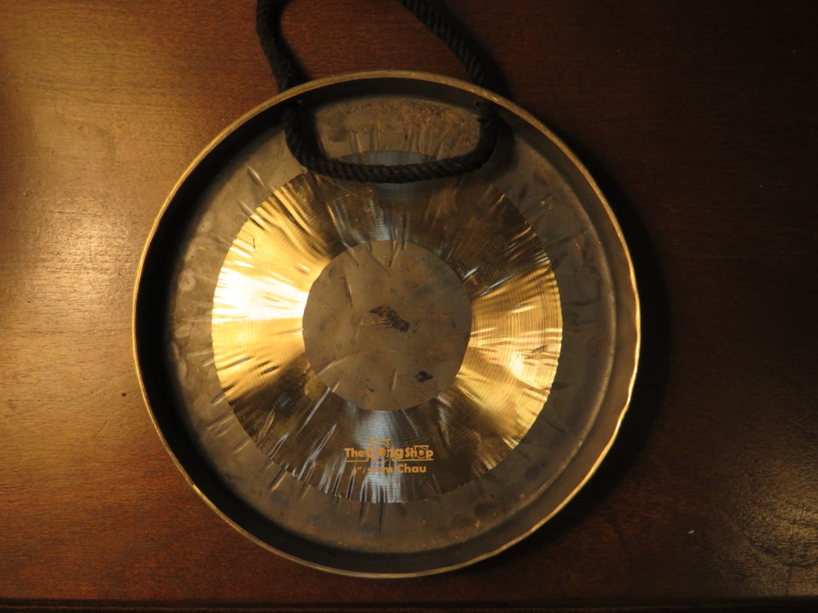 The Gong Shop Handcrafted Chinese Gong – Rich Wash & Deep Resonant Tones for Meditation, Sound Healing, Yoga or Home Decor (8