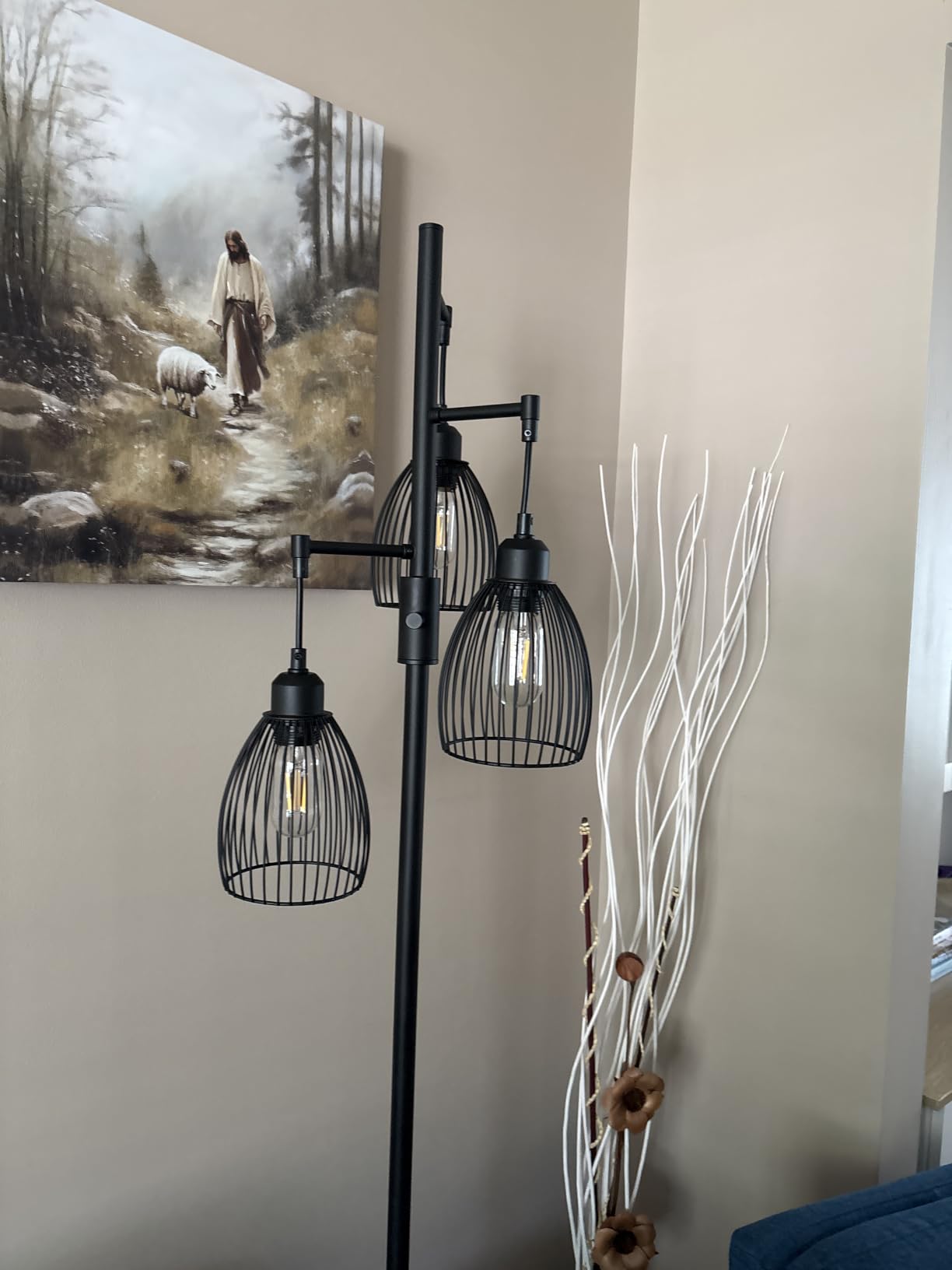 Dimmable Floor Lamp, 3 x 800LM LED Edison Bulbs Included, Farmhouse Industrial Floor Lamp Standing Tree Lamp with Elegant Teardrop Cage Tall Lamps for Living Room Bedroom Office Dining Room-Black customer photo 2