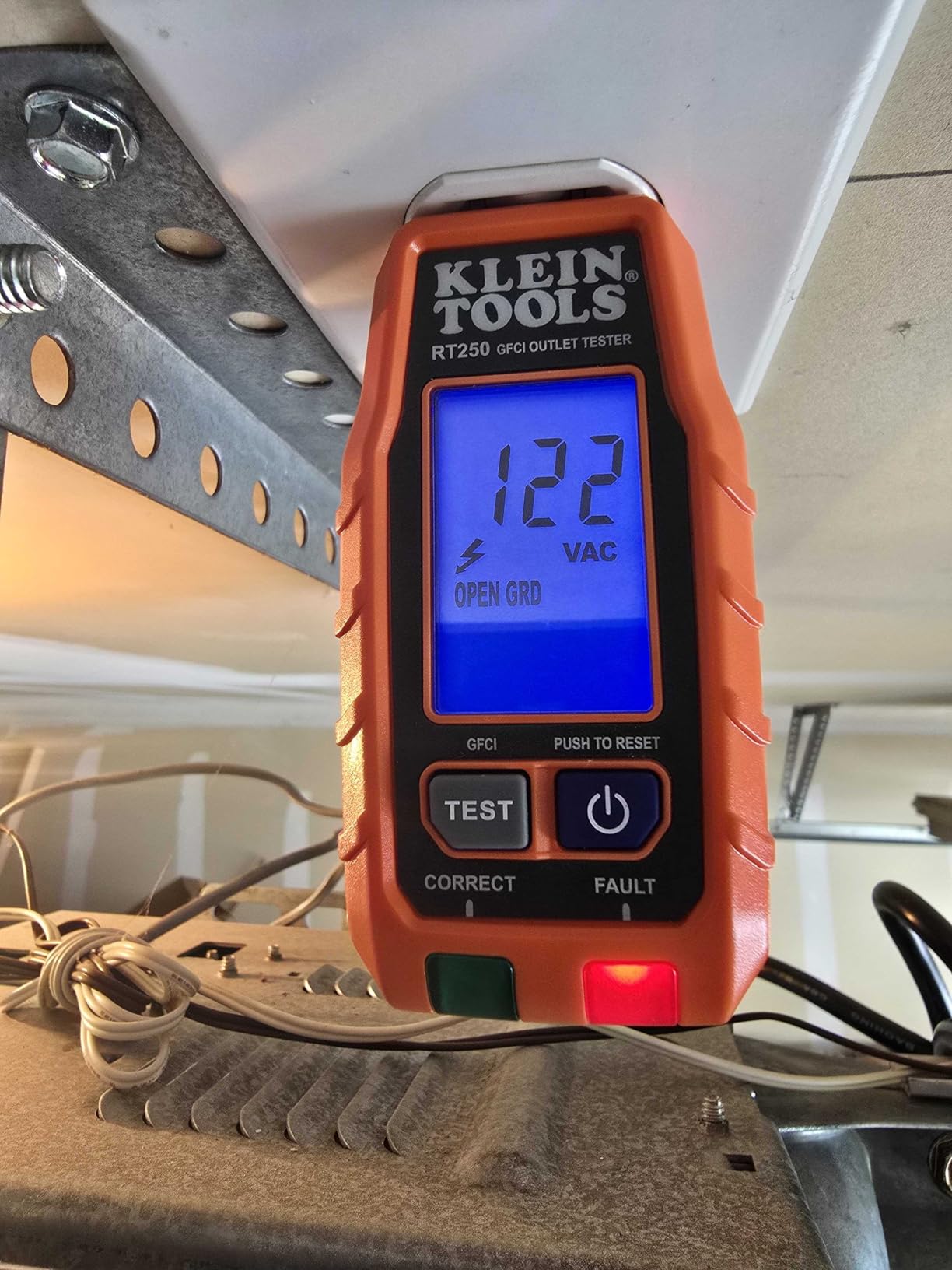 Klein Tools RT250 GFCI Outlet Tester with LCD Display, Electric Voltage Tester for Standard 3-Wire 120V Electrical Receptacles customer photo 1