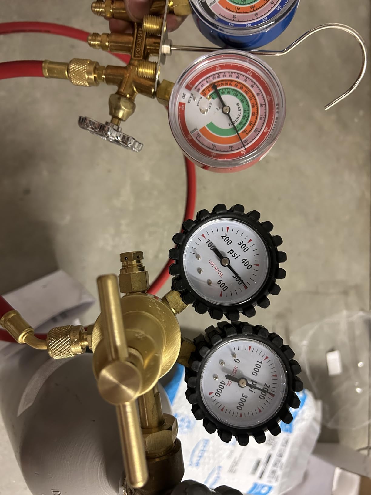 Nitrogen Regulator 0-600PSI CGA580 Inlet, 1/4-Inch Male Flare Outlet Connection,Heavy-Duty Handle,Self-reseating Relief Valve,Nitrogen Tank Regulator customer photo 1